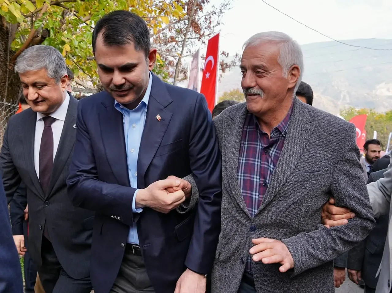 İBB Başkan Adayı Murat Kurum, Karabük'te Kentsel Dönüşüm ve Altyapı Çalışmalarını Yerinde İnceledi İBB Başkan Adayı Murat Kurum, Karabük'te Kentsel Dönüşüm ve Altyapı Çalışmalarını Yerinde İnceledi