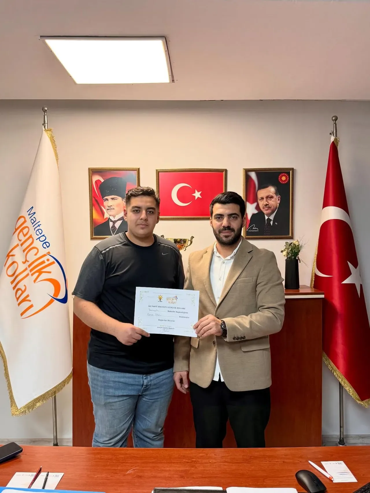AK Parti Maltepe'de Başıbüyük Mahalle Gençlik Kolları Başkanlığına Atama AK Parti Maltepe'de Başıbüyük Mahalle Gençlik Kolları Başkanlığına Atama