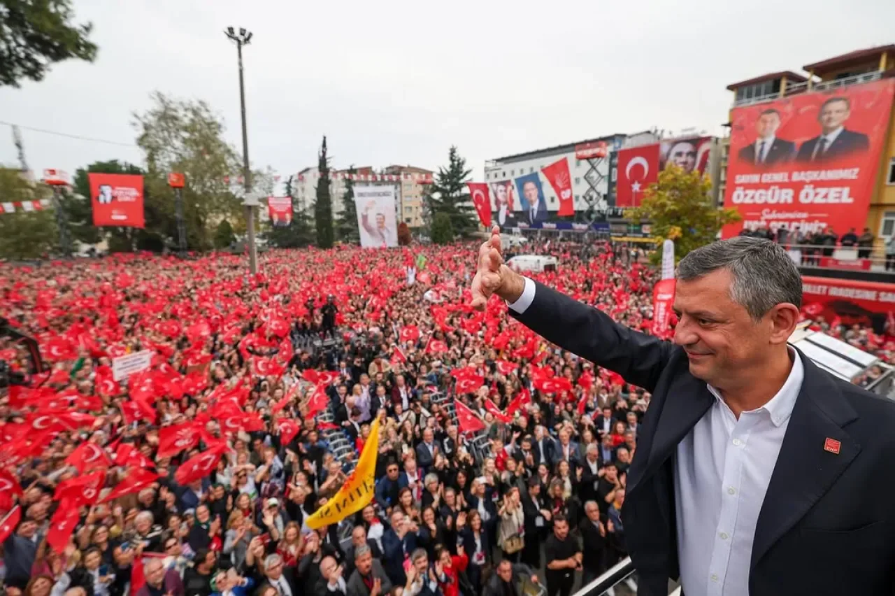 Özgür Özel, Millet İradesi İçin Ordulularla Buluştu Özgür Özel, Millet İradesi İçin Ordulularla Buluştu