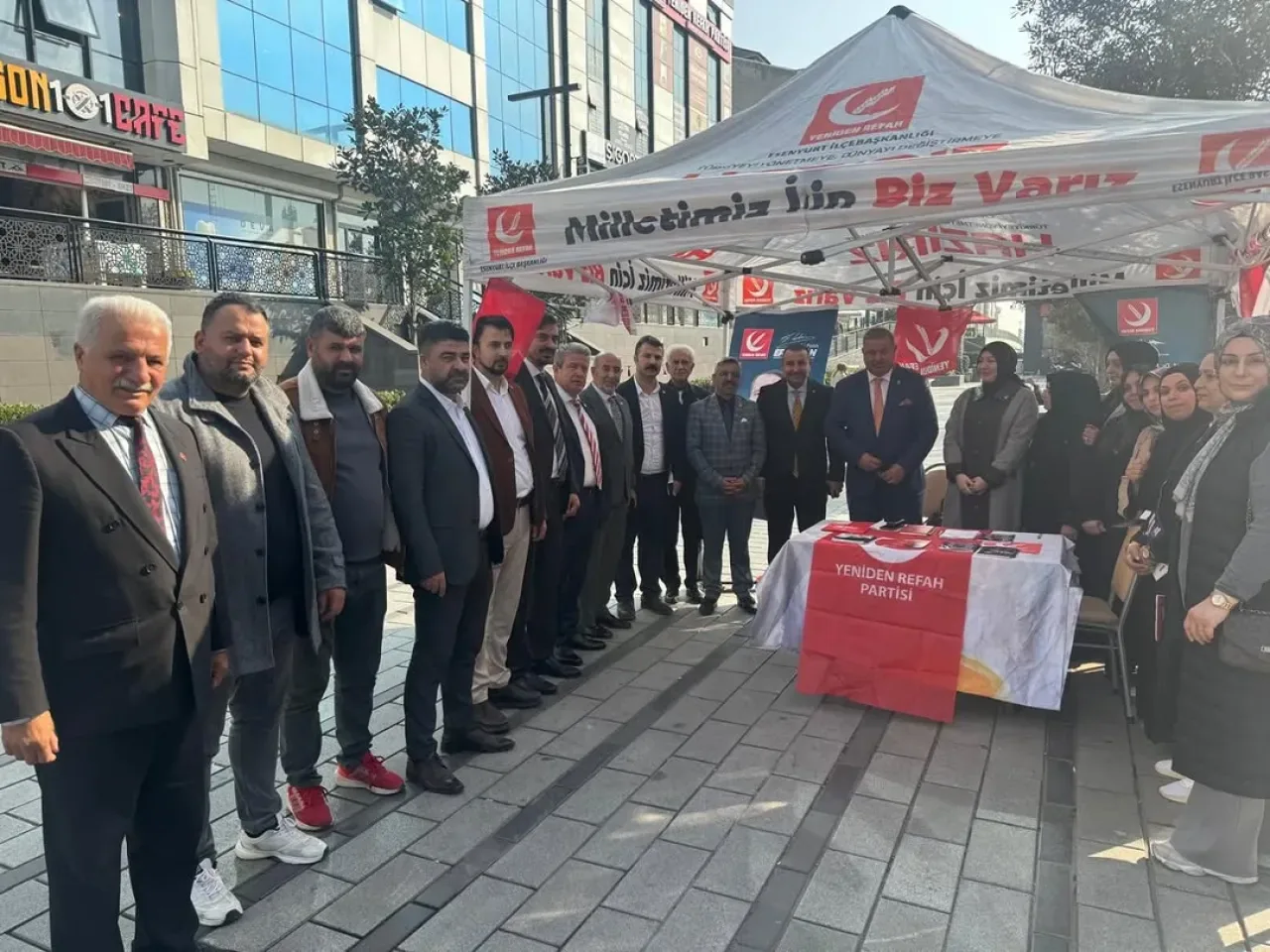 Yeniden Refah Partisi Esenyurt'ta Kongre Hazırlıklarını Değerlendirdi Yeniden Refah Partisi Esenyurt'ta Kongre Hazırlıklarını Değerlendirdi