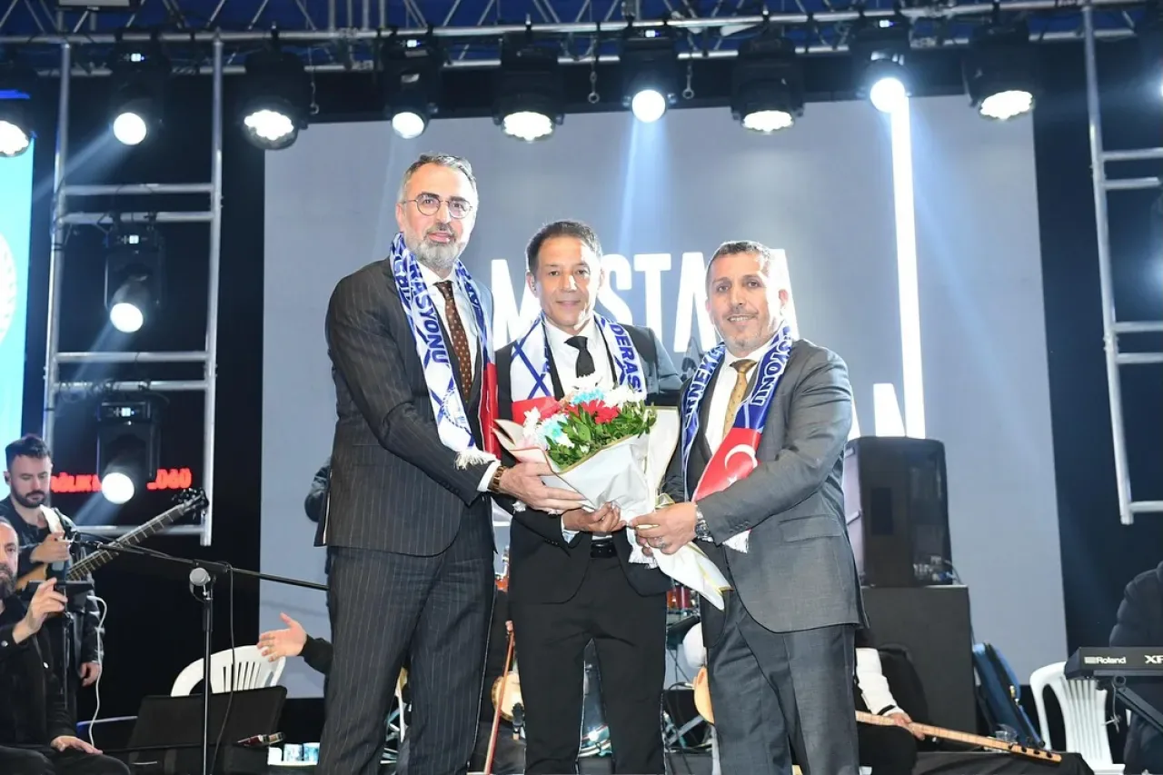 Bursa Kestel Belediye Başkanı Ferhat Erol, Erzurum Tanıtım Günleri'ne Katıldı Bursa Kestel Belediye Başkanı Ferhat Erol, Erzurum Tanıtım Günleri'ne Katıldı