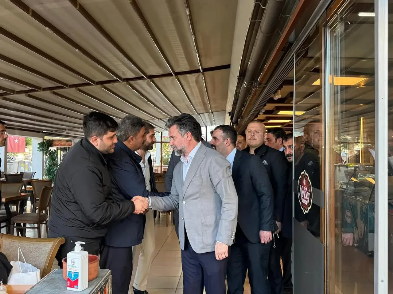 MHP Antalya İl Başkanlığı "Hayırlı Günler Komşum" Ziyaretleri Kapsamında Diyarbakırlı Ailelerle Buluştu MHP Antalya İl Başkanlığı "Hayırlı Günler Komşum" Ziyaretleri Kapsamında Diyarbakırlı Ailelerle Buluştu