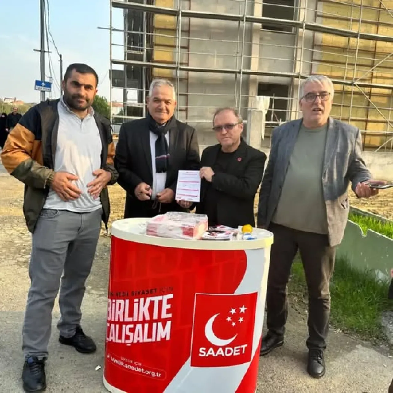 Saadet Partisi Arnavutköy'de Üye ve Saha Çalışmalarını Hızlandırdı Saadet Partisi Arnavutköy'de Üye ve Saha Çalışmalarını Hızlandırdı