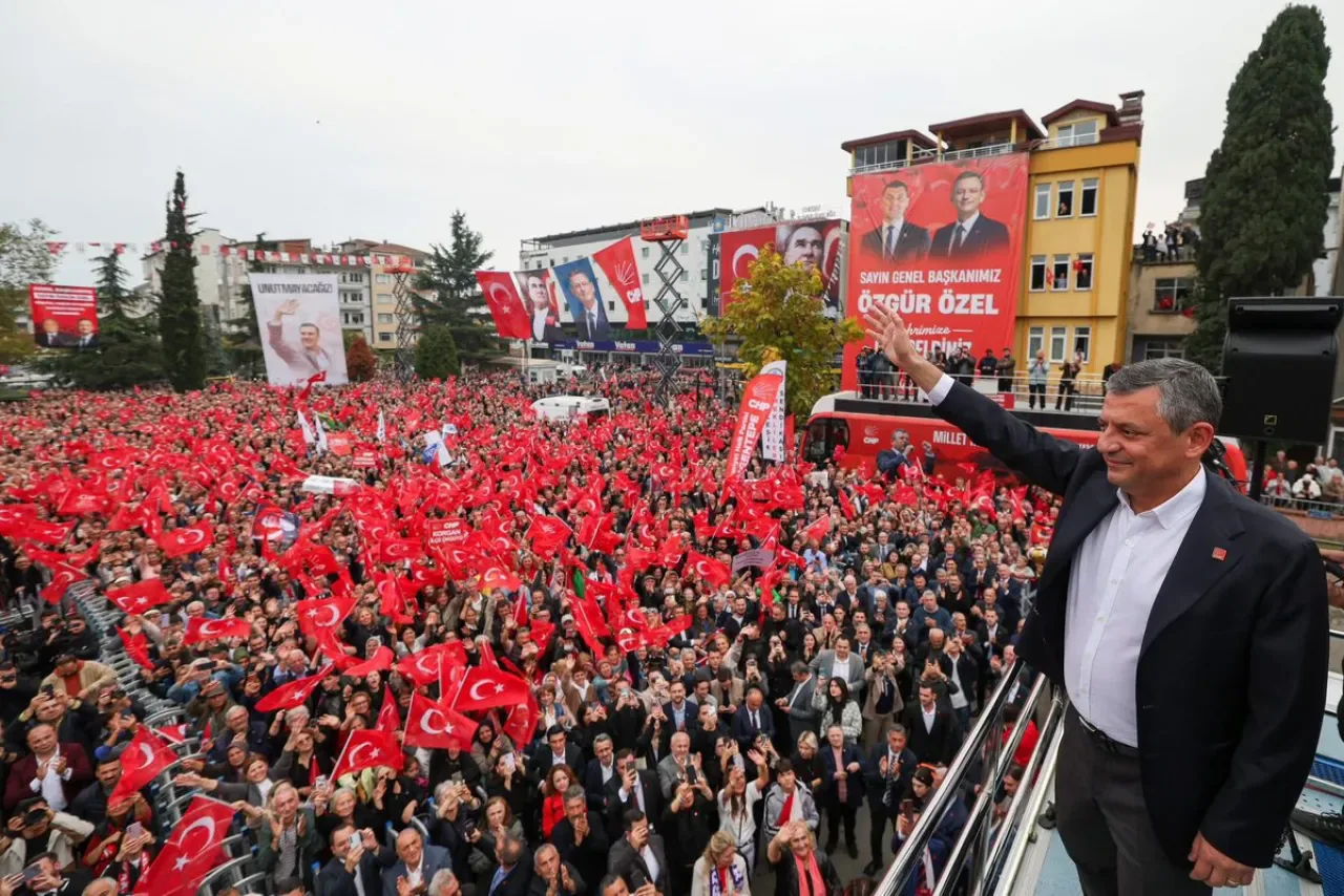 Ordu'da Millet İradesi ve Doğanın Başkentinde Demokrasi Vurgusu Ordu'da Millet İradesi ve Doğanın Başkentinde Demokrasi Vurgusu