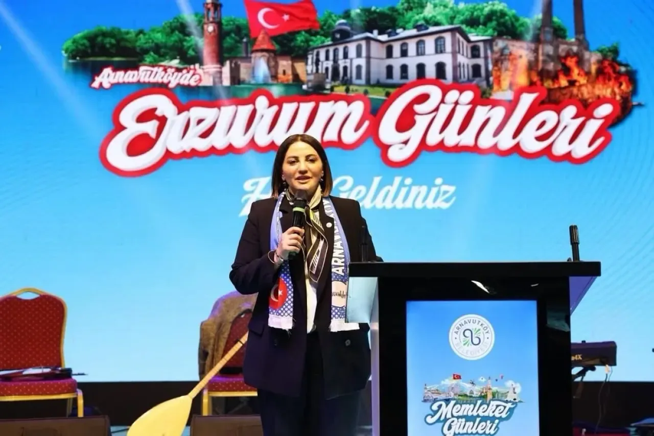 Arnavutköy'de Erzurum Günleri Coşkusu Arnavutköy'de Erzurum Günleri Coşkusu