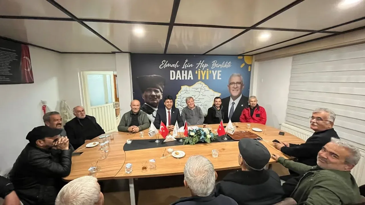 İYİ Parti Elmalı İlçe Başkanlığı Olağan Toplantısını Gerçekleştirdi İYİ Parti Elmalı İlçe Başkanlığı Olağan Toplantısını Gerçekleştirdi