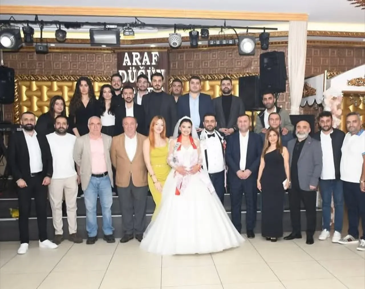 CHP Bağcılar İlçe Başkanlığı'ndan Kader Çiltaş'a Mutlu Gün Ziyareti CHP Bağcılar İlçe Başkanlığı'ndan Kader Çiltaş'a Mutlu Gün Ziyareti