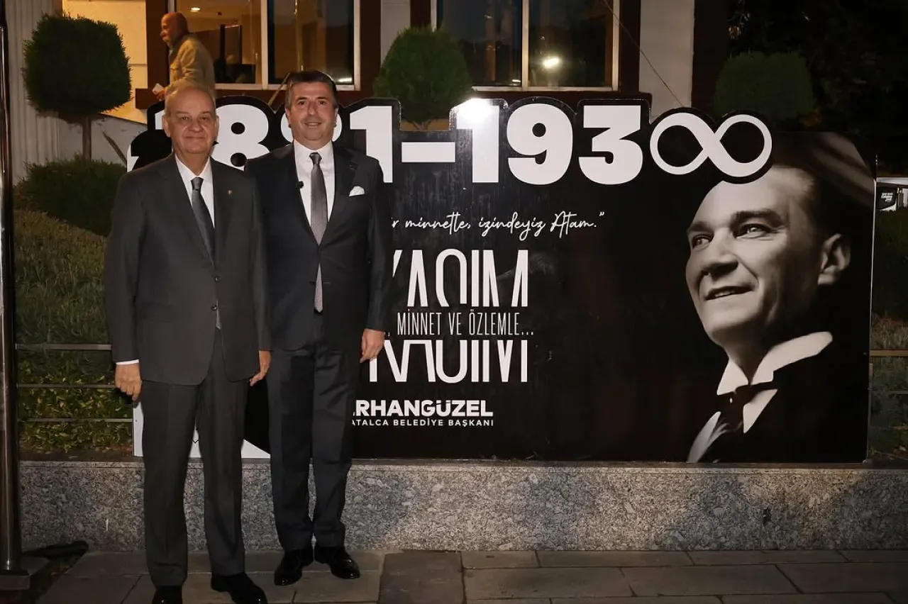 Çatalca'da Genelkurmay Başkanı Başbuğ'un Katılımıyla "Çizgilerle Atatürk" Sergisi Açıldı Çatalca'da Genelkurmay Başkanı Başbuğ'un Katılımıyla "Çizgilerle Atatürk" Sergisi Açıldı