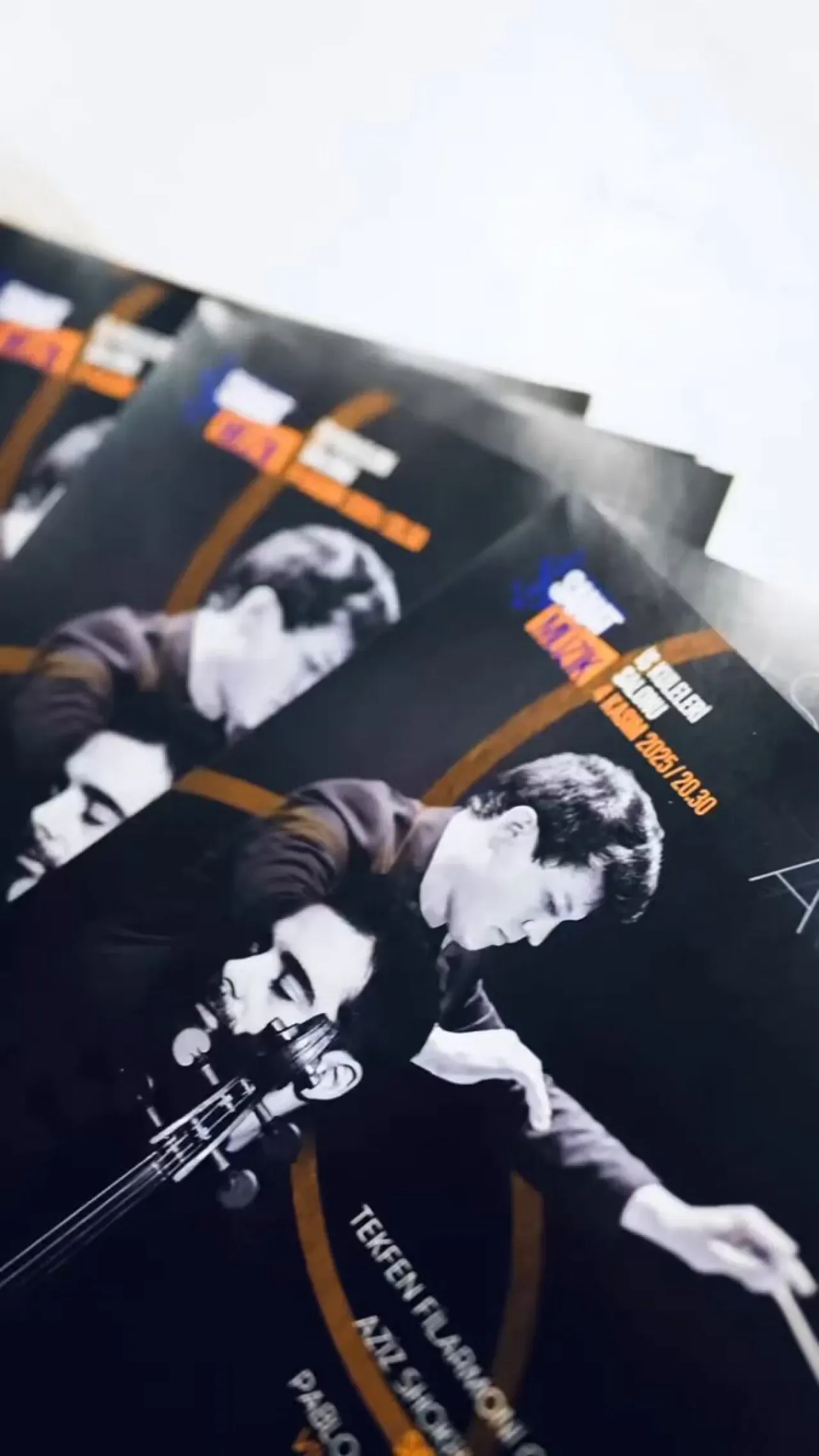 İş Sanat Yeni Sanat Sezonunu Görkemli Bir Konserle Açtı İş Sanat Yeni Sanat Sezonunu Görkemli Bir Konserle Açtı