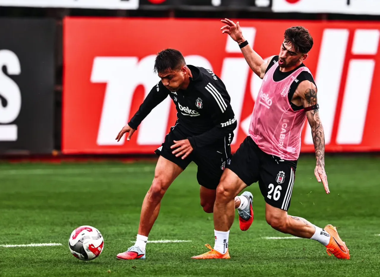 Beşiktaş, Antalyaspor Maçı Hazırlıklarını Sürdürüyor Beşiktaş, Antalyaspor Maçı Hazırlıklarını Sürdürüyor