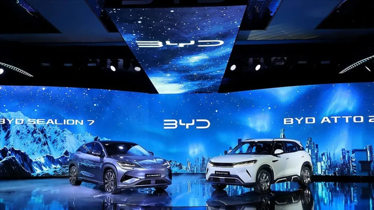 BYD Türkiye, Elektrikli SUV Pazarına SEALION 7 ve ATTO 2 Modellerini Getiriyor BYD Türkiye, Elektrikli SUV Pazarına SEALION 7 ve ATTO 2 Modellerini Getiriyor