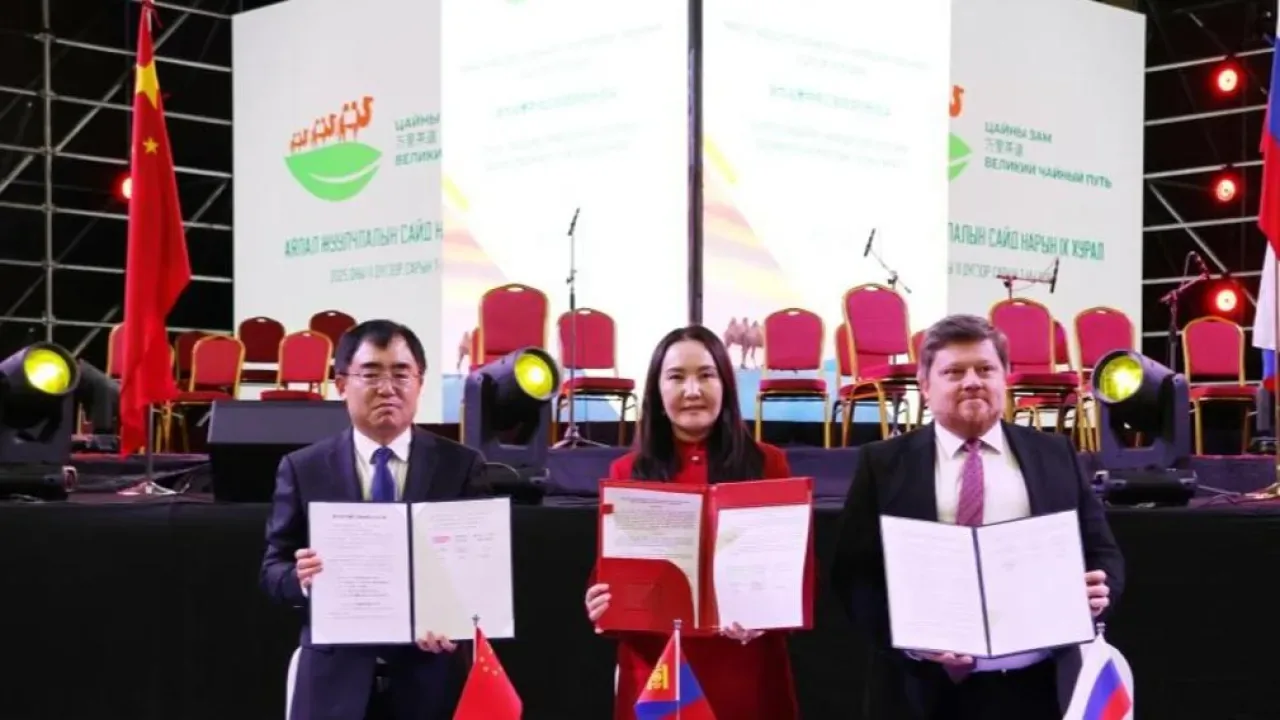 Çin, Rusya ve Moğolistan 2025-2026 Dönemi İçin Çay Yolu Turizm İş Birliği Planını İmzaladı Çin, Rusya ve Moğolistan 2025-2026 Dönemi İçin Çay Yolu Turizm İş Birliği Planını İmzaladı