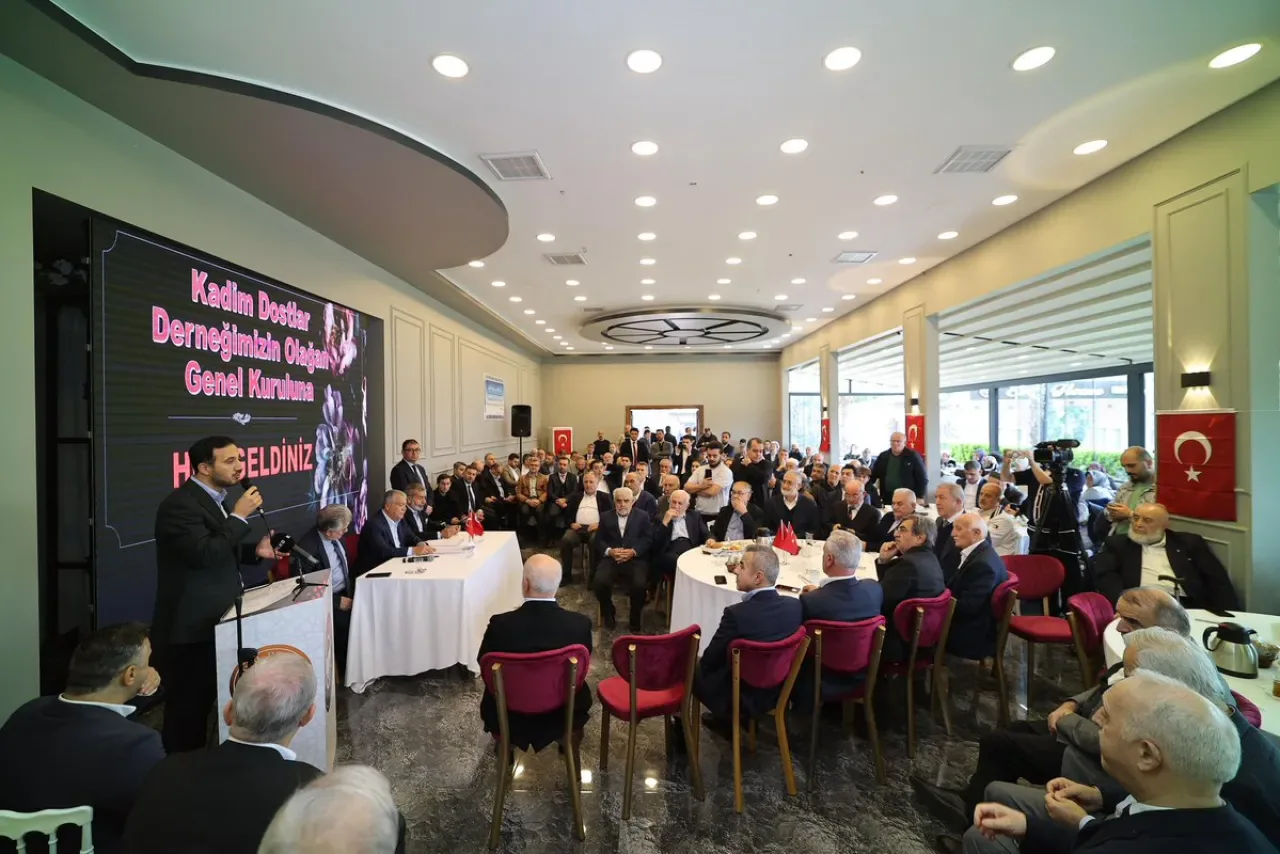 Kadim Dostlar Derneği'nde 1. Olağan Genel Kurul Gerçekleşti Kadim Dostlar Derneği'nde 1. Olağan Genel Kurul Gerçekleşti