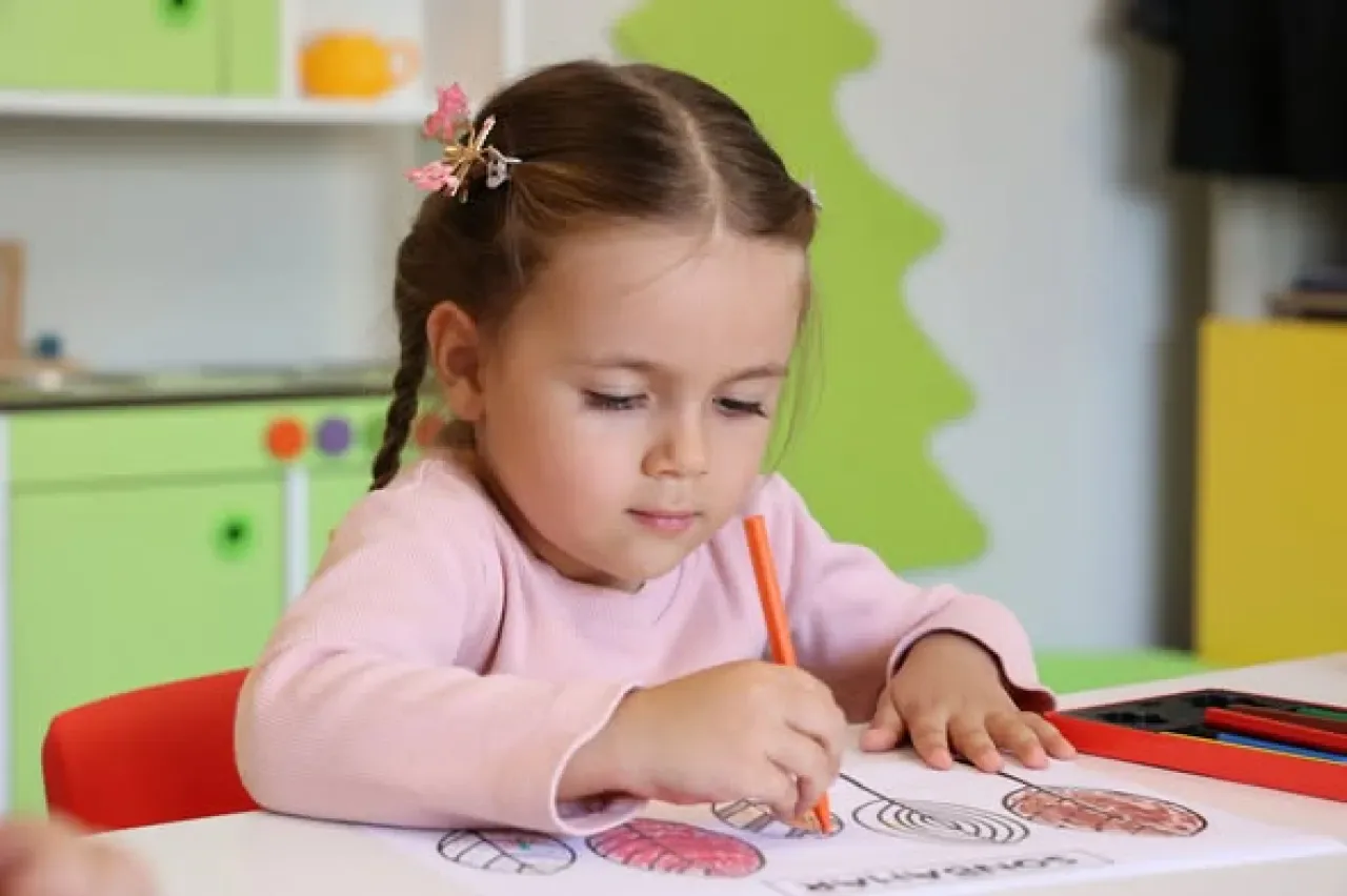 Kepez Santral Mahallesi'ne Yeni Kreş Hizmete Girdi Kepez Santral Mahallesi'ne Yeni Kreş Hizmete Girdi