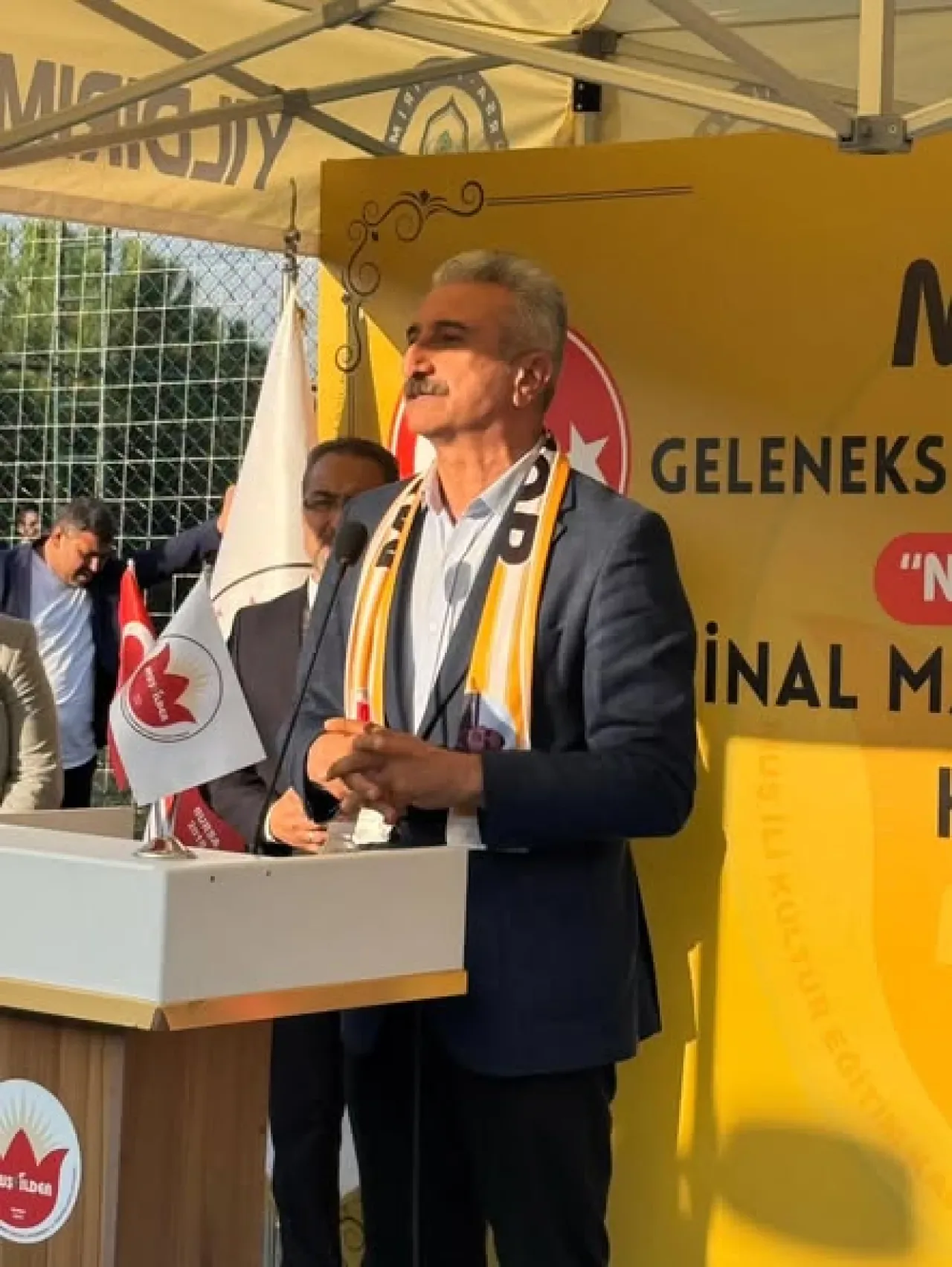 Bursa'da Muş İlder'in 13. Geleneksel Futbol Turnuvası Coşkusu Bursa'da Muş İlder'in 13. Geleneksel Futbol Turnuvası Coşkusu