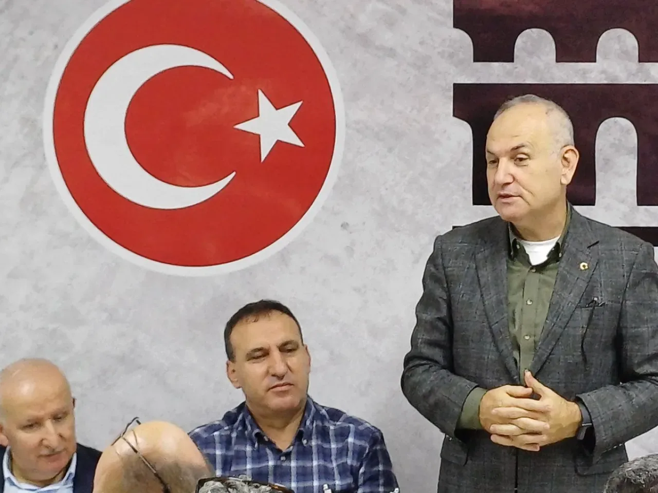 Gaziosmanpaşa'da Sosyal Sorumluluk Platformu ve Vakıf Temsilcileri Buluştu Gaziosmanpaşa'da Sosyal Sorumluluk Platformu ve Vakıf Temsilcileri Buluştu