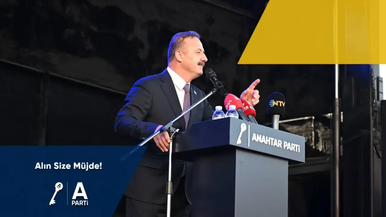Anahtar Parti Genel Başkanı Ağıralioğlu: "Siyasetteki Ciddiyetsizlik Memleketi Bu Hale Getirdi" Anahtar Parti Genel Başkanı Ağıralioğlu: "Siyasetteki Ciddiyetsizlik Memleketi Bu Hale Getirdi"