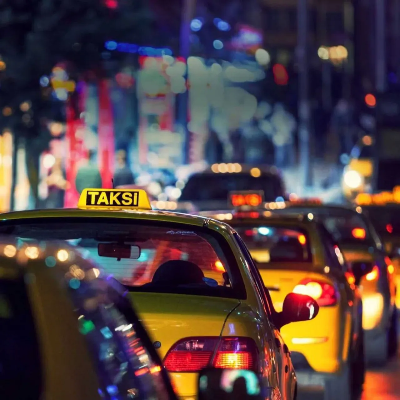 İstanbul'da Taksicilik İçin Zorunlu Kurs Dönemi Başlıyor İstanbul'da Taksicilik İçin Zorunlu Kurs Dönemi Başlıyor