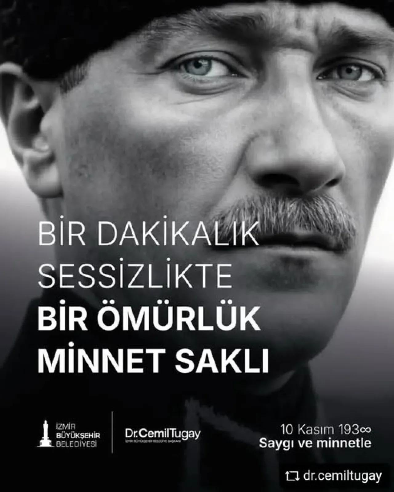 İzmir'de Atatürk'ü Anma Töreni: 10 Kasım'da Hayat Durdu İzmir'de Atatürk'ü Anma Töreni: 10 Kasım'da Hayat Durdu