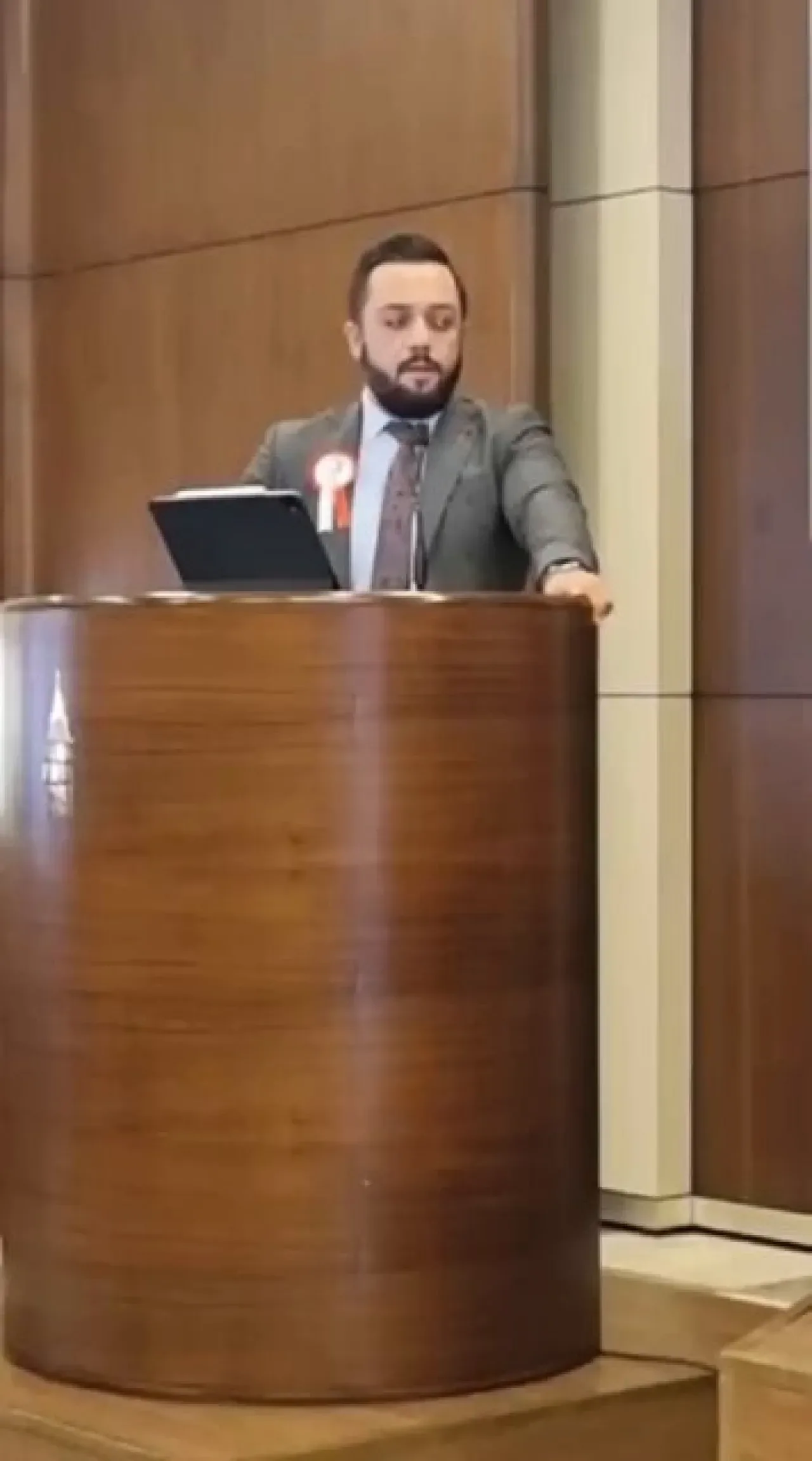 Beyoğlu Belediyesi'nde Usulsüzlük İddiaları Gündemde Beyoğlu Belediyesi'nde Usulsüzlük İddiaları Gündemde