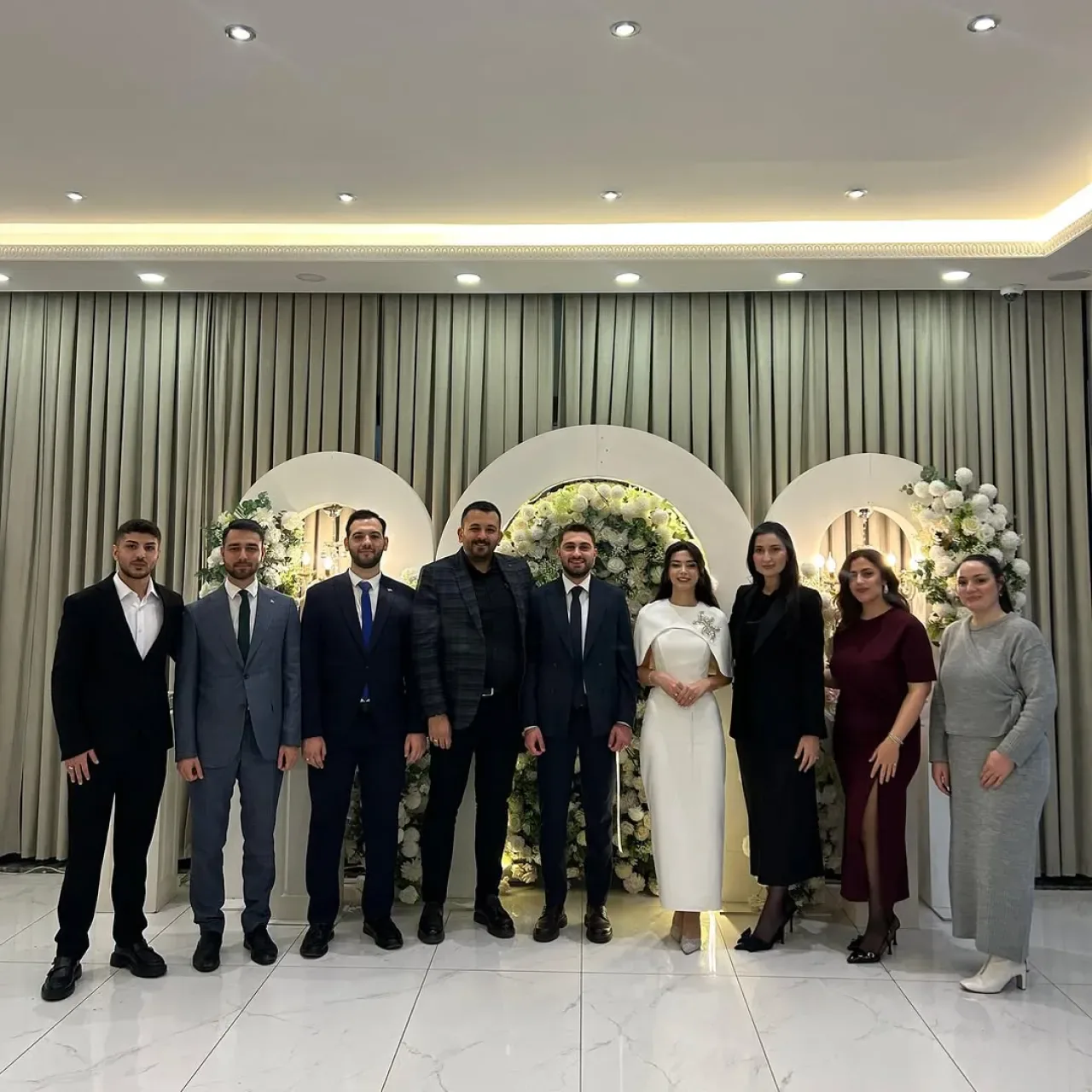 AK Parti Kadıköy Gençlik Kolları Başkanı Merenkhy'nin Nikah Töreni AK Parti Kadıköy Gençlik Kolları Başkanı Merenkhy'nin Nikah Töreni