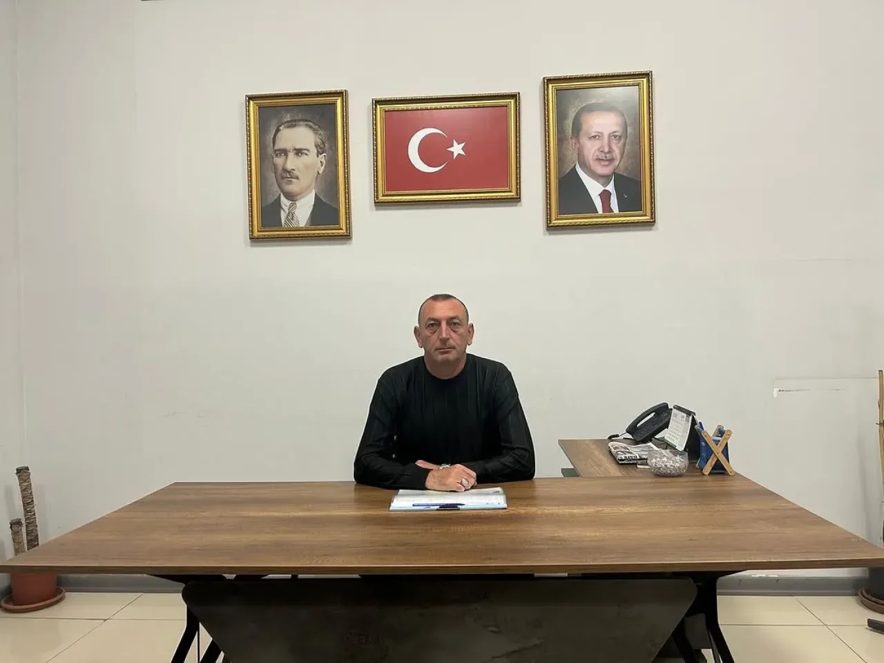 AK Parti Gölbaşı İlçe Başkanlığı, Hemşehrilerini Bekliyor AK Parti Gölbaşı İlçe Başkanlığı, Hemşehrilerini Bekliyor