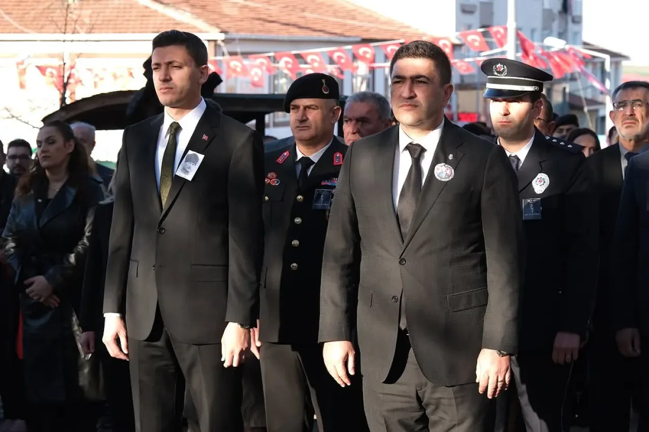 Güdül'de Atatürk'ü Anma Töreni Düzenlendi Güdül'de Atatürk'ü Anma Töreni Düzenlendi