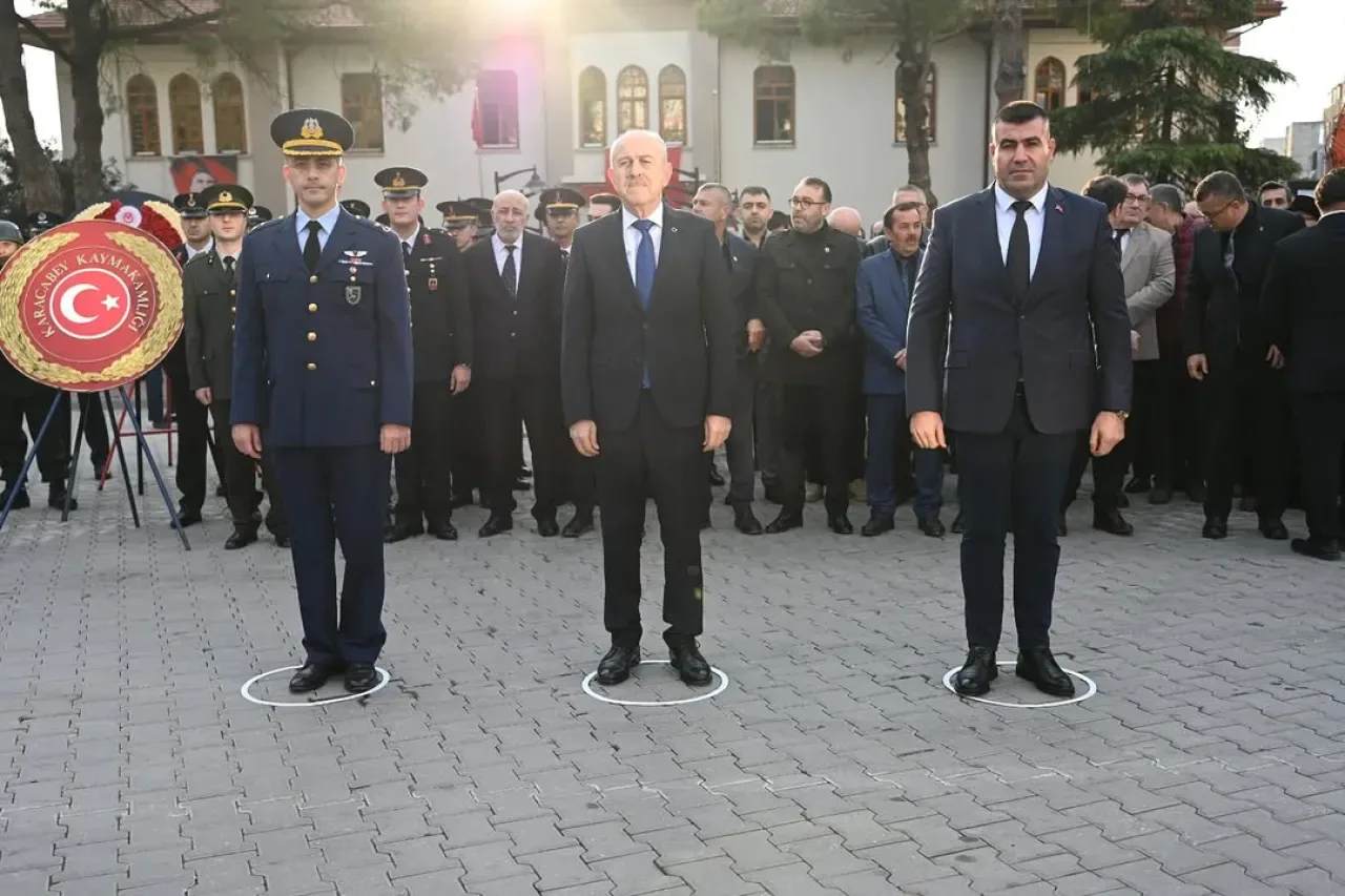Karacabey'de Atatürk'ü Anma Töreni Düzenlendi Karacabey'de Atatürk'ü Anma Töreni Düzenlendi