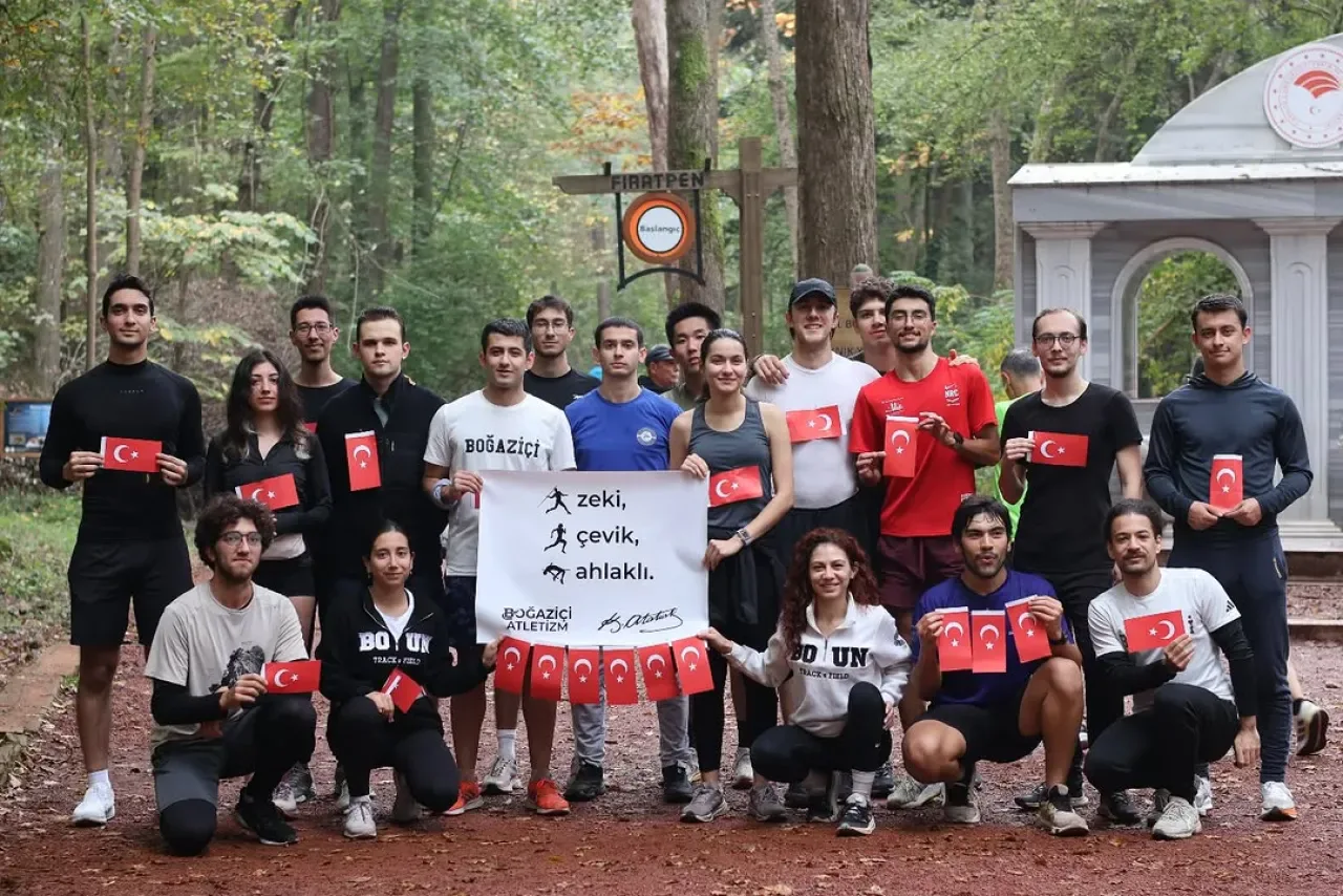 Boğaziçi Atletizm, 10 Kasım'da Belgrad Ormanı'nda Atatürk'ü Andı Boğaziçi Atletizm, 10 Kasım'da Belgrad Ormanı'nda Atatürk'ü Andı
