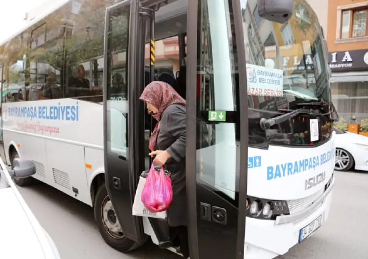 Bayrampaşa'da Muratpaşa Mahallesi Pazarı'na Ücretsiz Ring Seferleri Başladı Bayrampaşa'da Muratpaşa Mahallesi Pazarı'na Ücretsiz Ring Seferleri Başladı