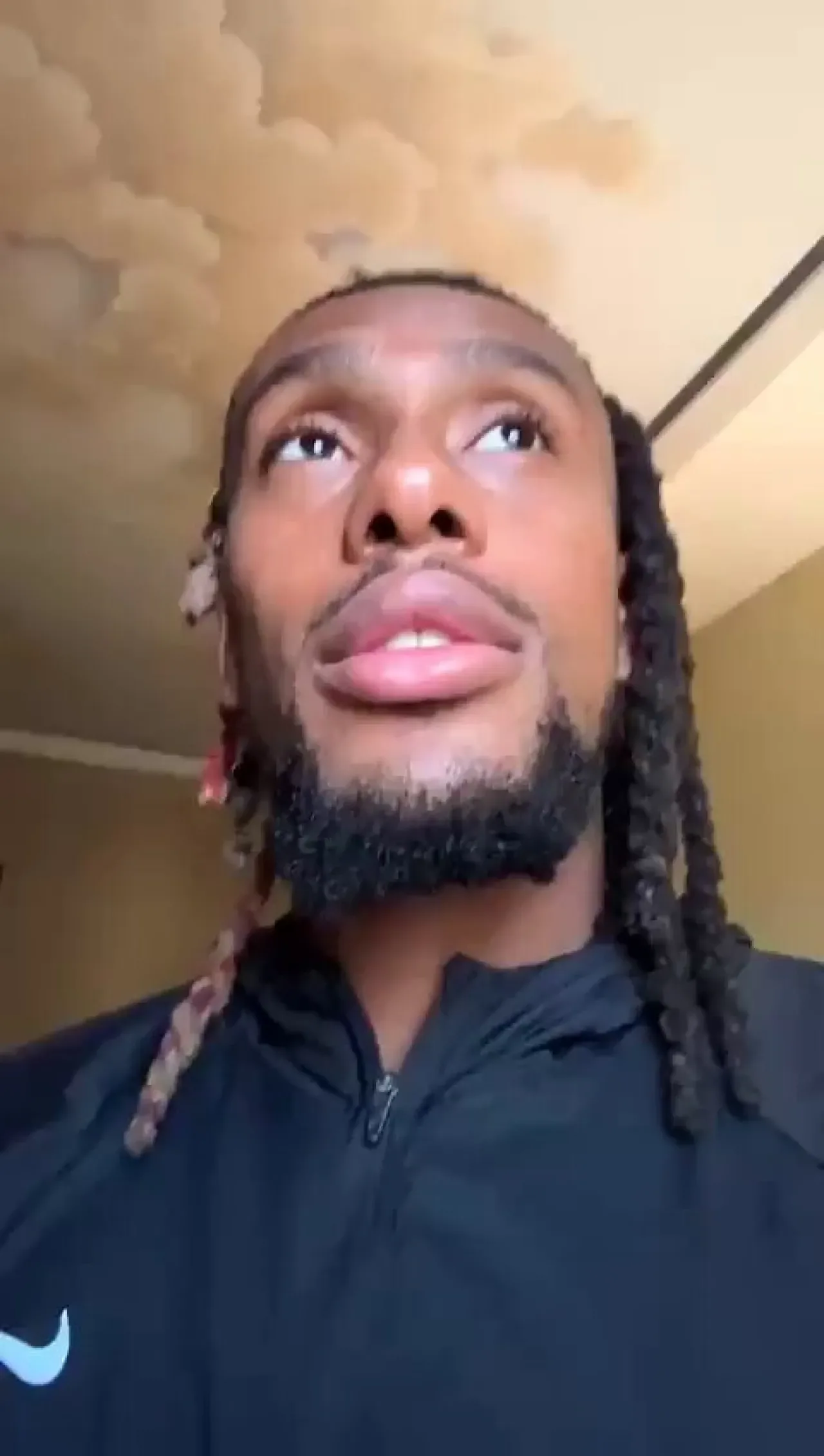 Alex Iwobi, Nijerya Milli Takımı'nın Fas'taki Otel Manzarasını Paylaştı Alex Iwobi, Nijerya Milli Takımı'nın Fas'taki Otel Manzarasını Paylaştı