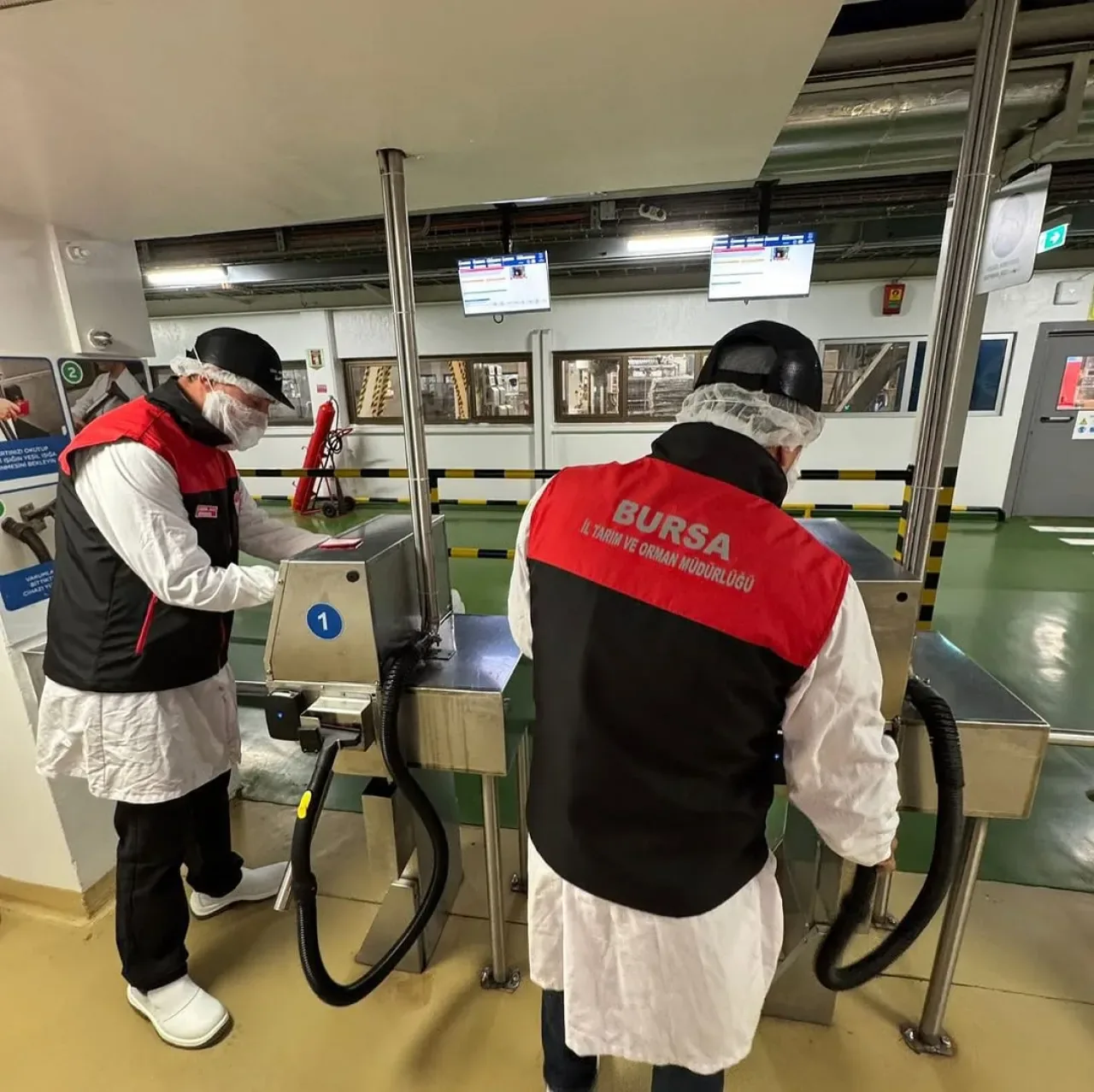 Bursa'da Gıda Güvenliği İçin 7/24 Denetim Bursa'da Gıda Güvenliği İçin 7/24 Denetim