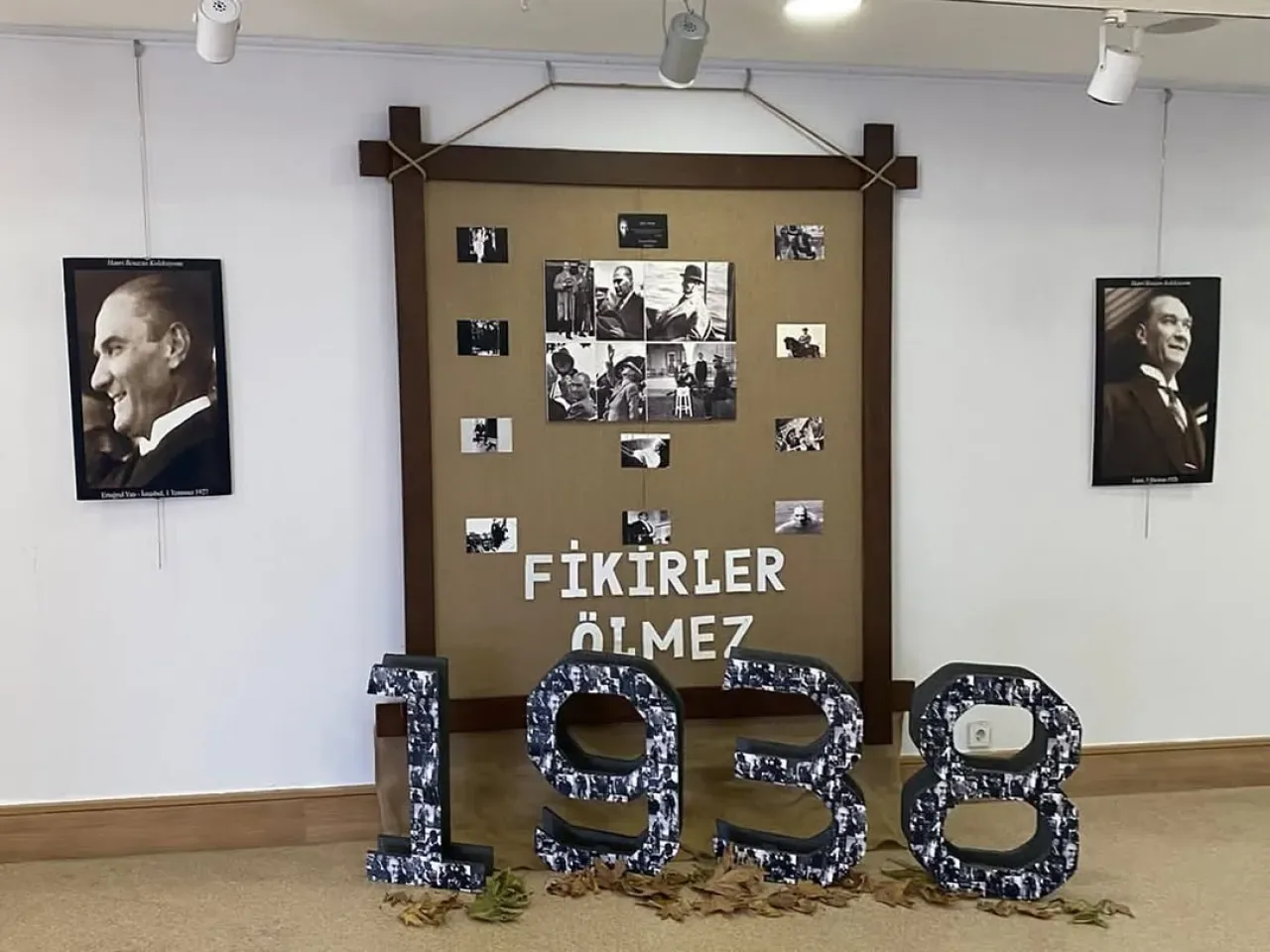 Büyükçekmece'de Minik Ellerden 10 Kasım'a Özel Resim Sergisi Büyükçekmece'de Minik Ellerden 10 Kasım'a Özel Resim Sergisi