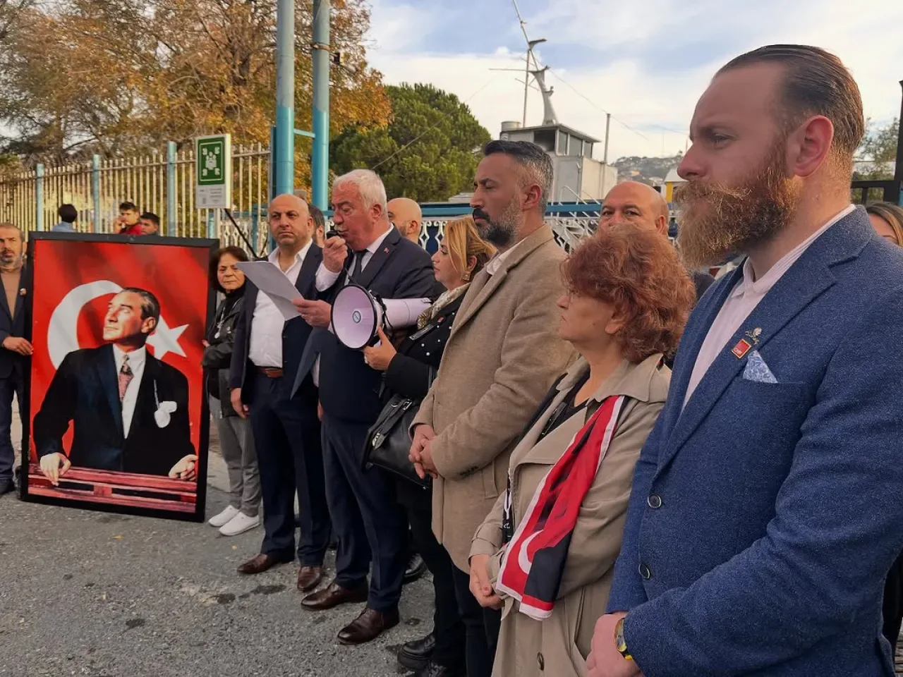 CHP Beykoz İlçe Başkanlığı'ndan 10 Kasım'da Atatürk'ü Anma Programı CHP Beykoz İlçe Başkanlığı'ndan 10 Kasım'da Atatürk'ü Anma Programı