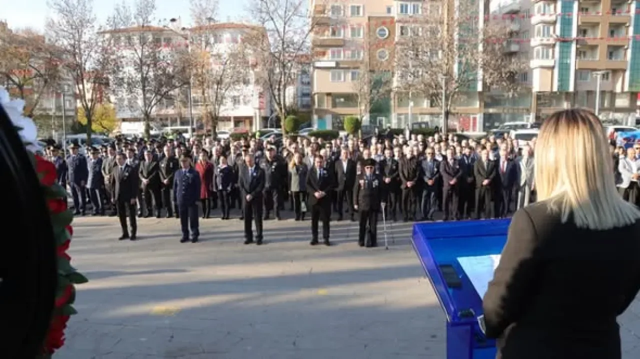 MHP Kahramankazan, 10 Kasım Atatürk'ü Anma Programı'na Katıldı MHP Kahramankazan, 10 Kasım Atatürk'ü Anma Programı'na Katıldı