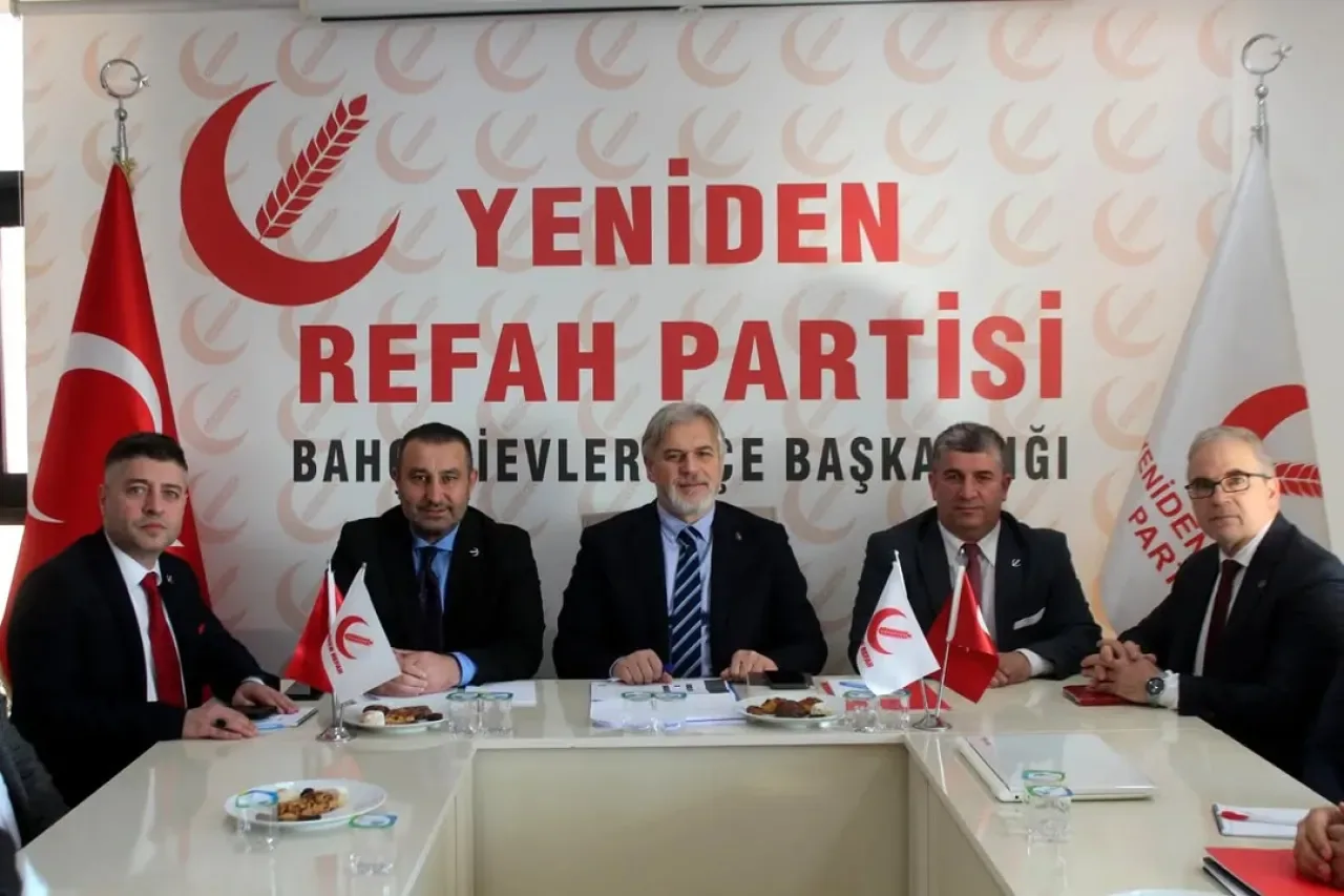 Yeniden Refah Partisi Bahçelievler Teşkilatı'nda Kongre Hazırlığı Yeniden Refah Partisi Bahçelievler Teşkilatı'nda Kongre Hazırlığı