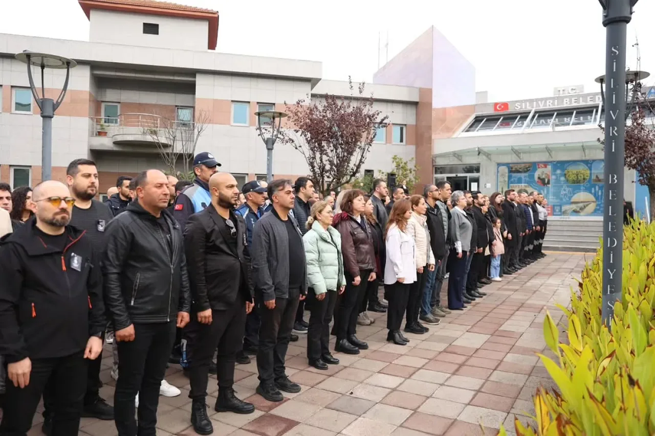 Silivri'de Atatürk'ü Anma Töreni Silivri'de Atatürk'ü Anma Töreni