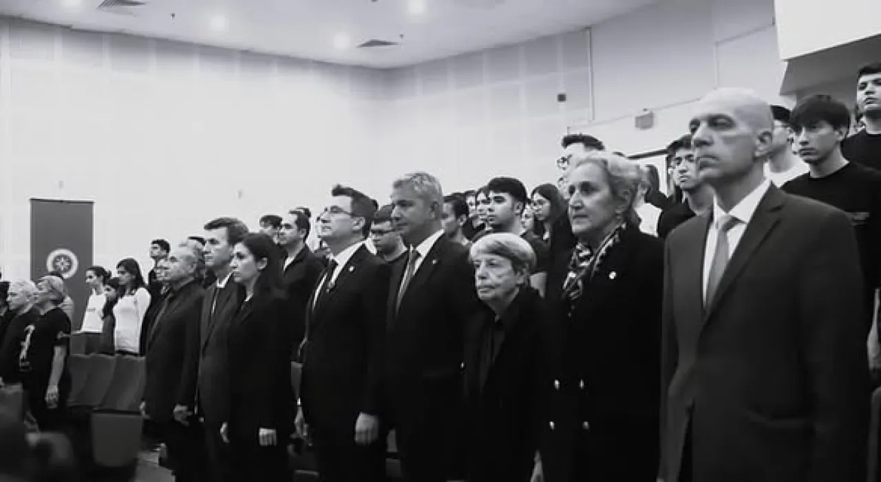 İzmir Yüksek Teknoloji Enstitüsü'nde Atatürk'ü Anma Töreni İzmir Yüksek Teknoloji Enstitüsü'nde Atatürk'ü Anma Töreni