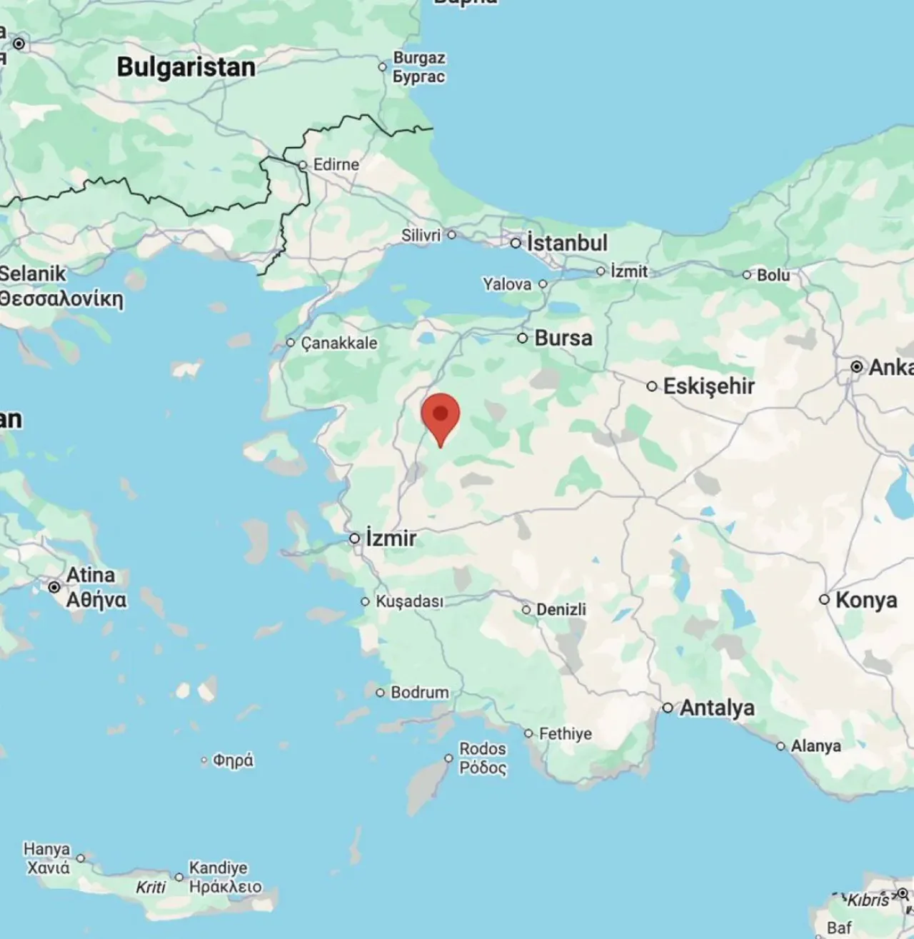 İstanbul'da Hissedilen 4.9 Büyüklüğündeki Deprem İstanbul'da Hissedilen 4.9 Büyüklüğündeki Deprem