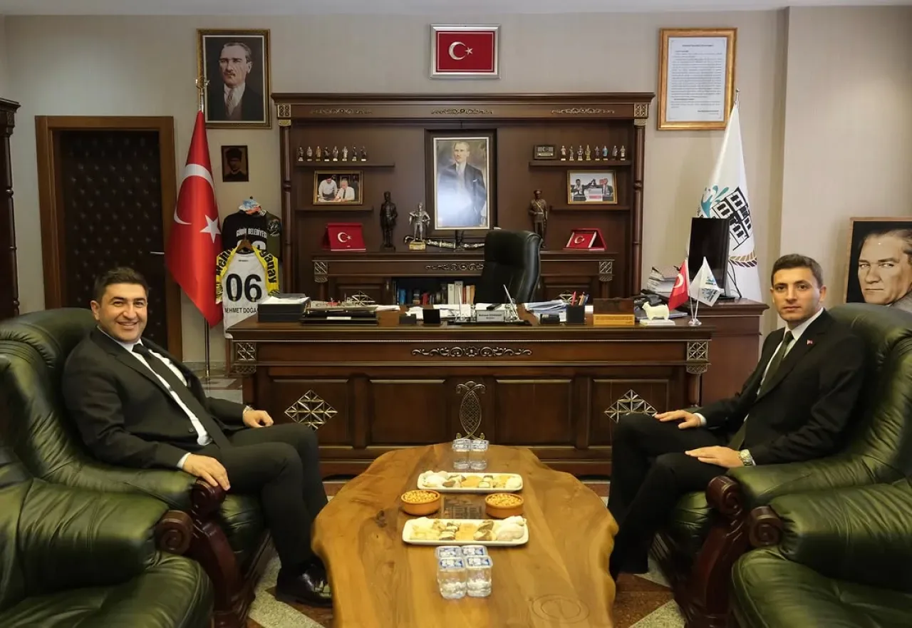 Güdül Kaymakamı Naim Akar, Belediye Ziyaretinde Bulundu Güdül Kaymakamı Naim Akar, Belediye Ziyaretinde Bulundu