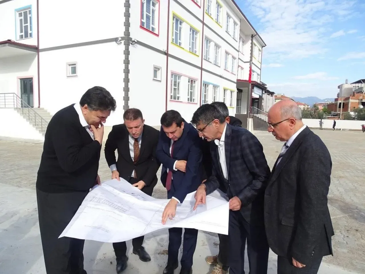 Havran'da Aliçetinkaya İlkokulu'nda Eğitime Hazırlık Havran'da Aliçetinkaya İlkokulu'nda Eğitime Hazırlık