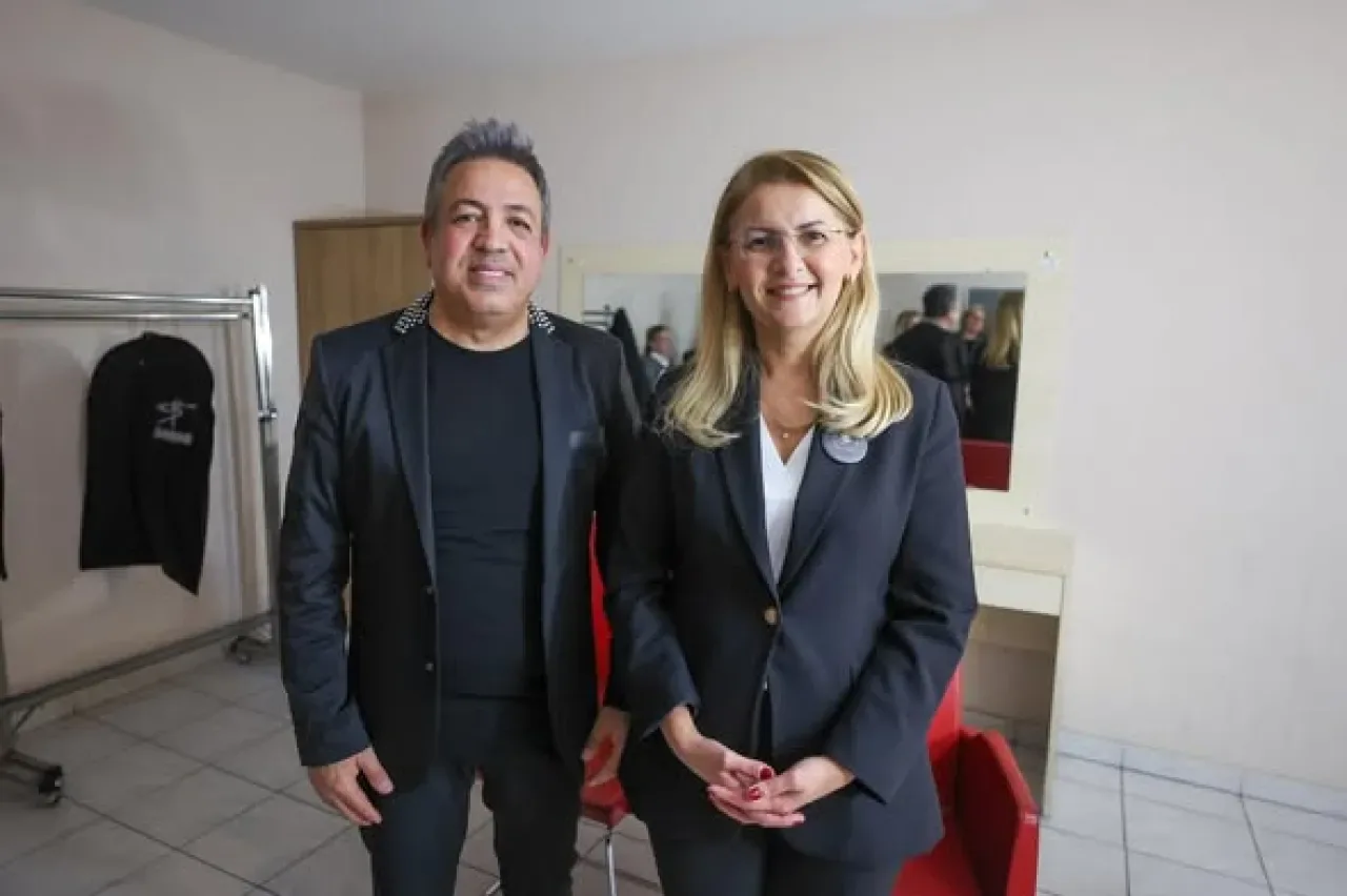 Bakırköy'de Kültür Sanat Buluşması: Ali Altay Cem Karaca Kültür Merkezi'nde Bakırköy'de Kültür Sanat Buluşması: Ali Altay Cem Karaca Kültür Merkezi'nde