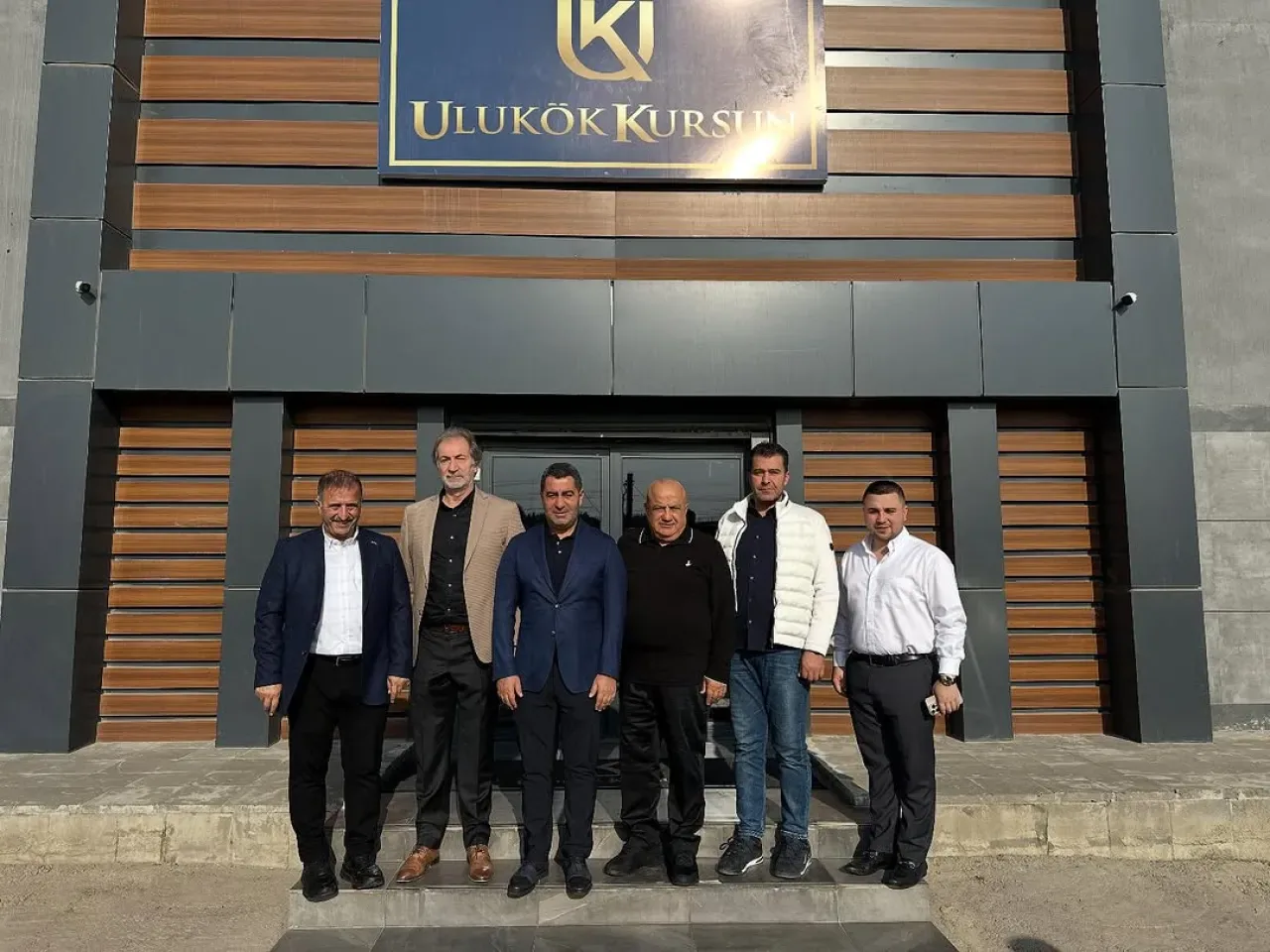 Gaziantep Milletvekili Bozgeyik'ten İş İnsanlarına Ziyaret Gaziantep Milletvekili Bozgeyik'ten İş İnsanlarına Ziyaret