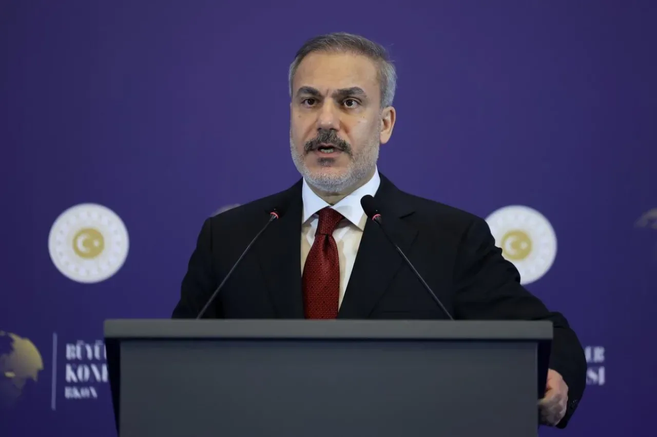 Dışişleri Bakanı Hakan Fidan'dan ABD ve Gazze Açıklamaları Dışişleri Bakanı Hakan Fidan'dan ABD ve Gazze Açıklamaları