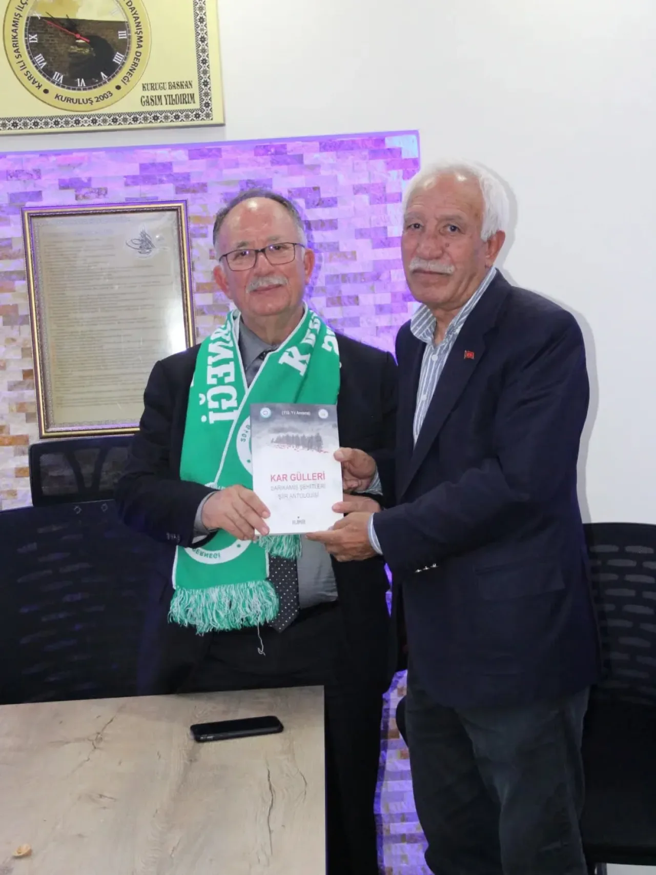 Saadet Partisi Antalya Milletvekili Şerafettin Kılıç, Sancaktepe'deki Hemşeri Derneğini Ziyaret Etti Saadet Partisi Antalya Milletvekili Şerafettin Kılıç, Sancaktepe'deki Hemşeri Derneğini Ziyaret Etti
