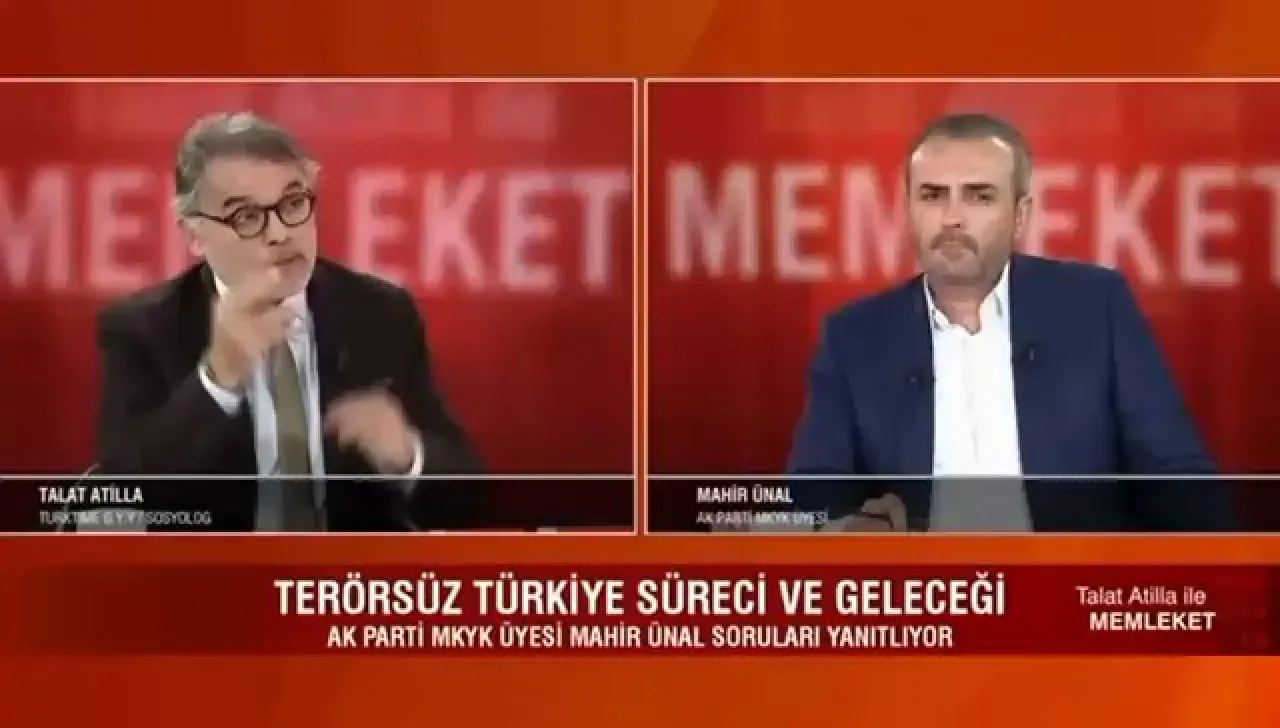 AK Partili Ünal'dan CHP'ye 'Öfke Siyaseti' Eleştirisi: Faşizm Benzetmesi AK Partili Ünal'dan CHP'ye 'Öfke Siyaseti' Eleştirisi: Faşizm Benzetmesi