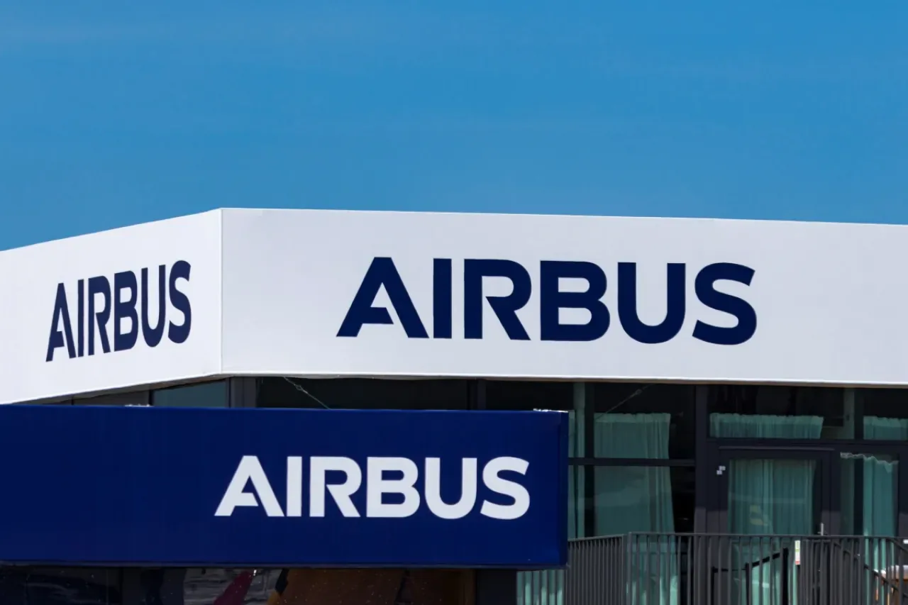 Airbus Çalışanları, FCAS Savaş Uçağı Projesinde Dassault Ortaklığının Sona Ermesini Talep Ediyor Airbus Çalışanları, FCAS Savaş Uçağı Projesinde Dassault Ortaklığının Sona Ermesini Talep Ediyor