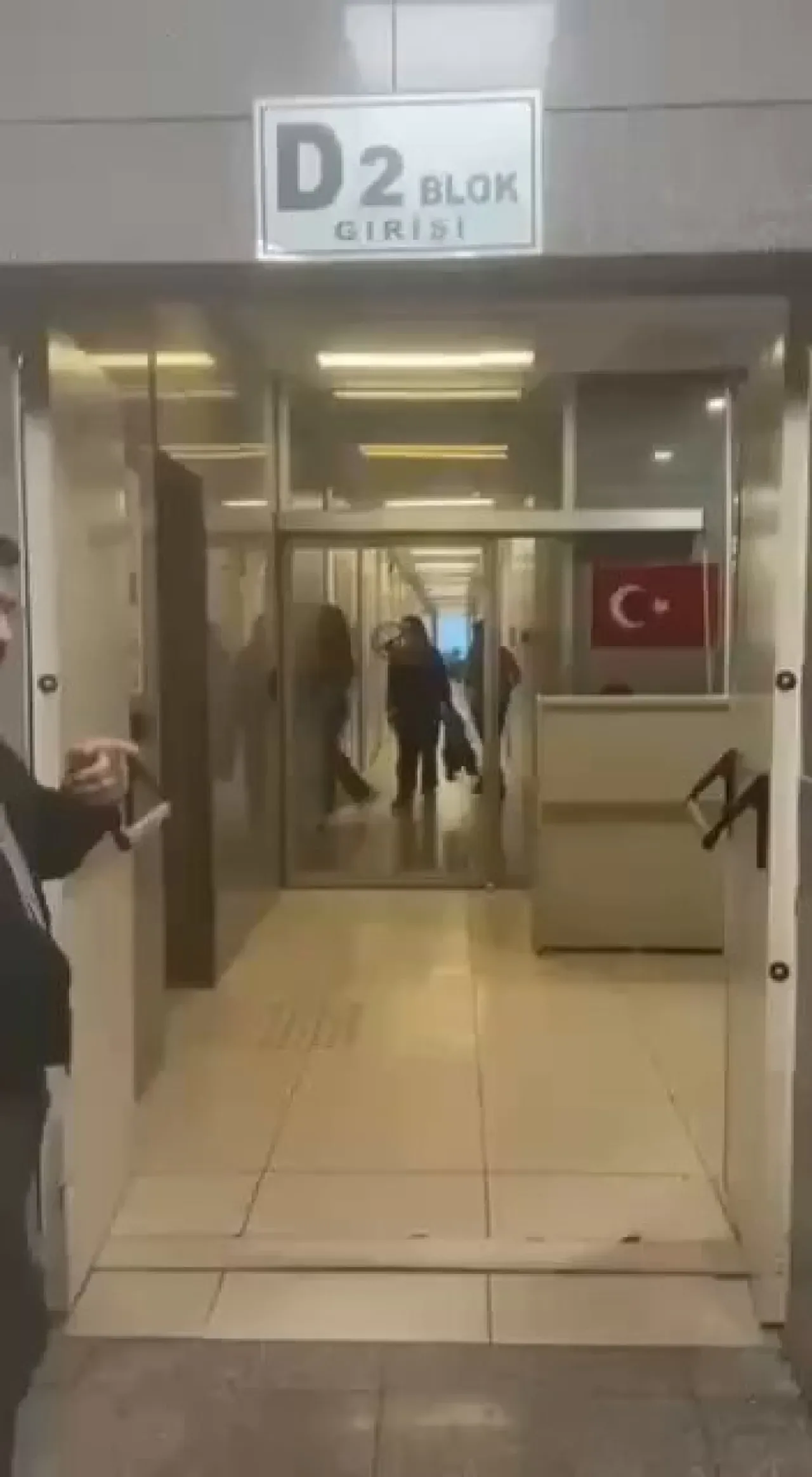 Derin ve Deren Talu'nun Uyuşturucu Operasyonu ile İlgili İfadeleri Verildi Derin ve Deren Talu'nun Uyuşturucu Operasyonu ile İlgili İfadeleri Verildi