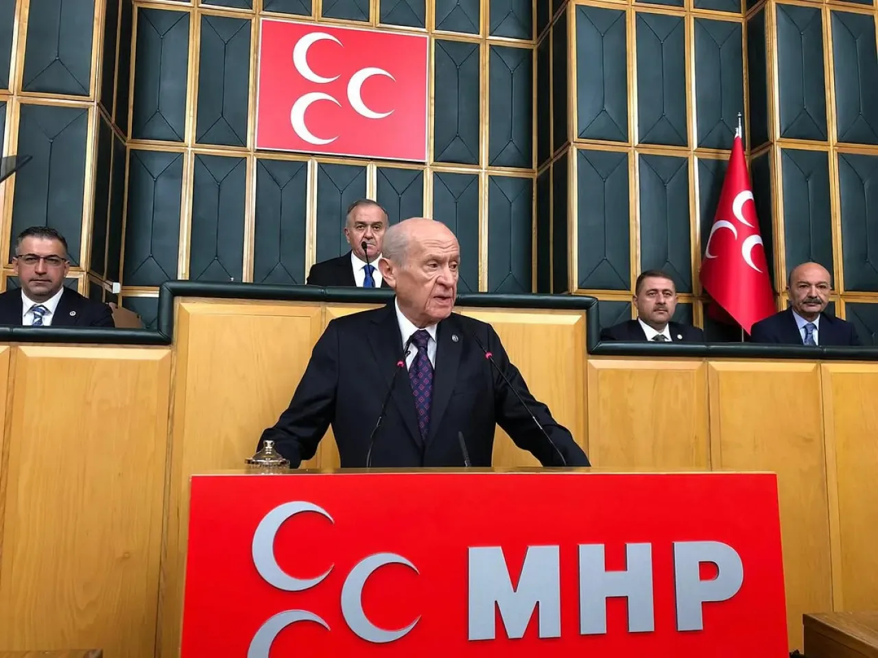 MHP Lideri Devlet Bahçeli TBMM Grup Toplantısında Konuşuyor MHP Lideri Devlet Bahçeli TBMM Grup Toplantısında Konuşuyor