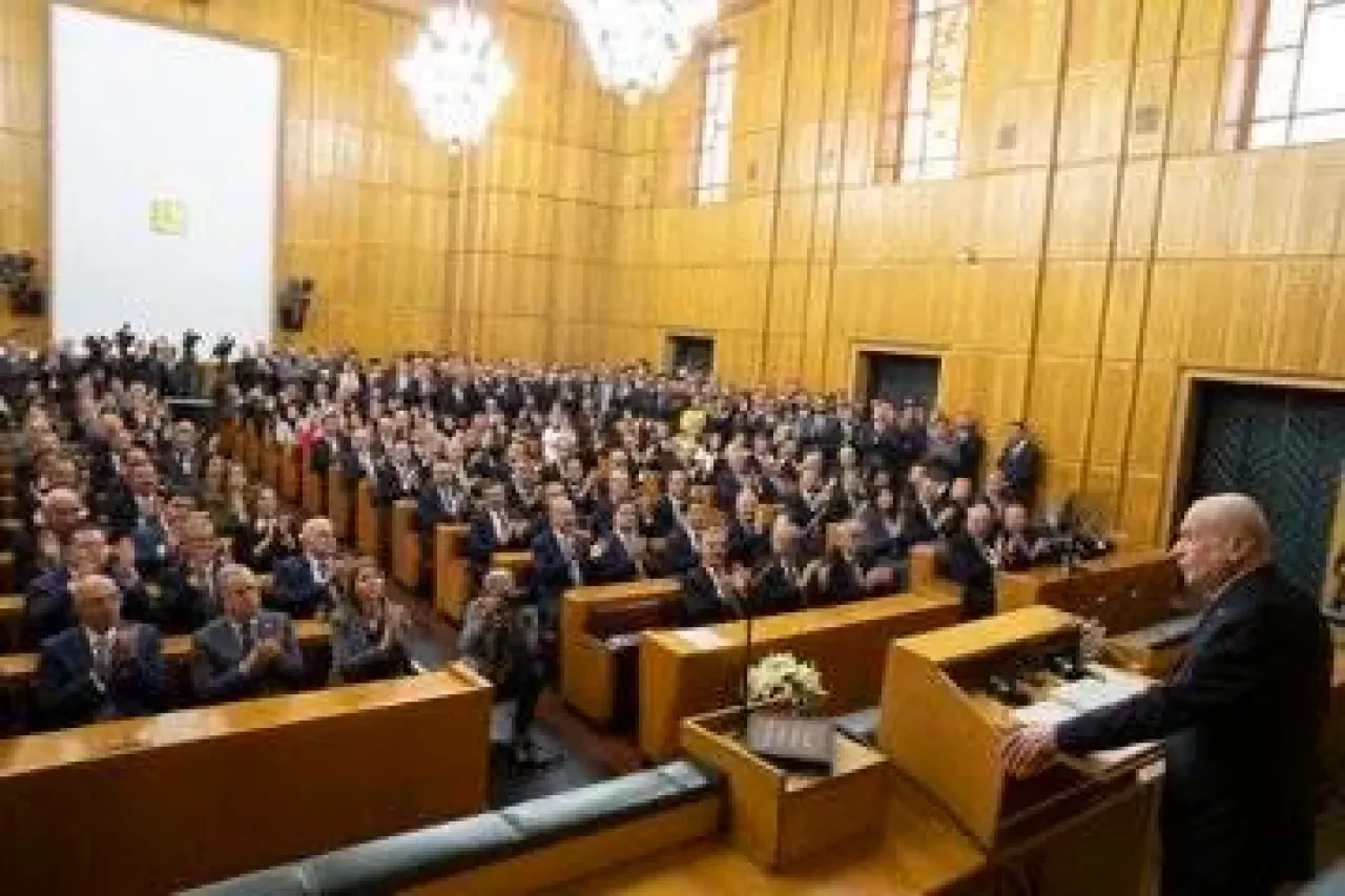 Devlet Bahçeli TBMM Grup Toplantısını Gerçekleştirdi Devlet Bahçeli TBMM Grup Toplantısını Gerçekleştirdi